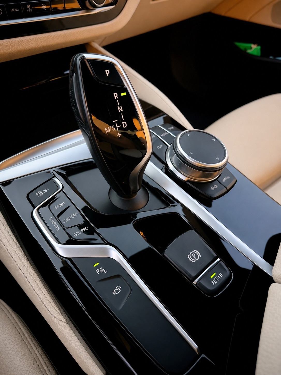 BMW serija 5 530d xDrive automatik, fotografija 5