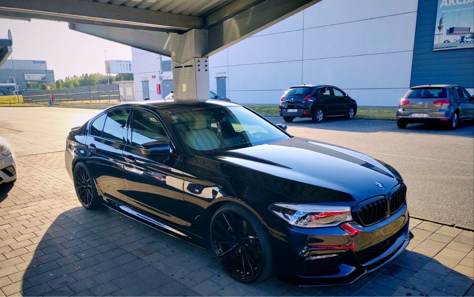 BMW serija 5 530d xDrive automatik, fotografija 7