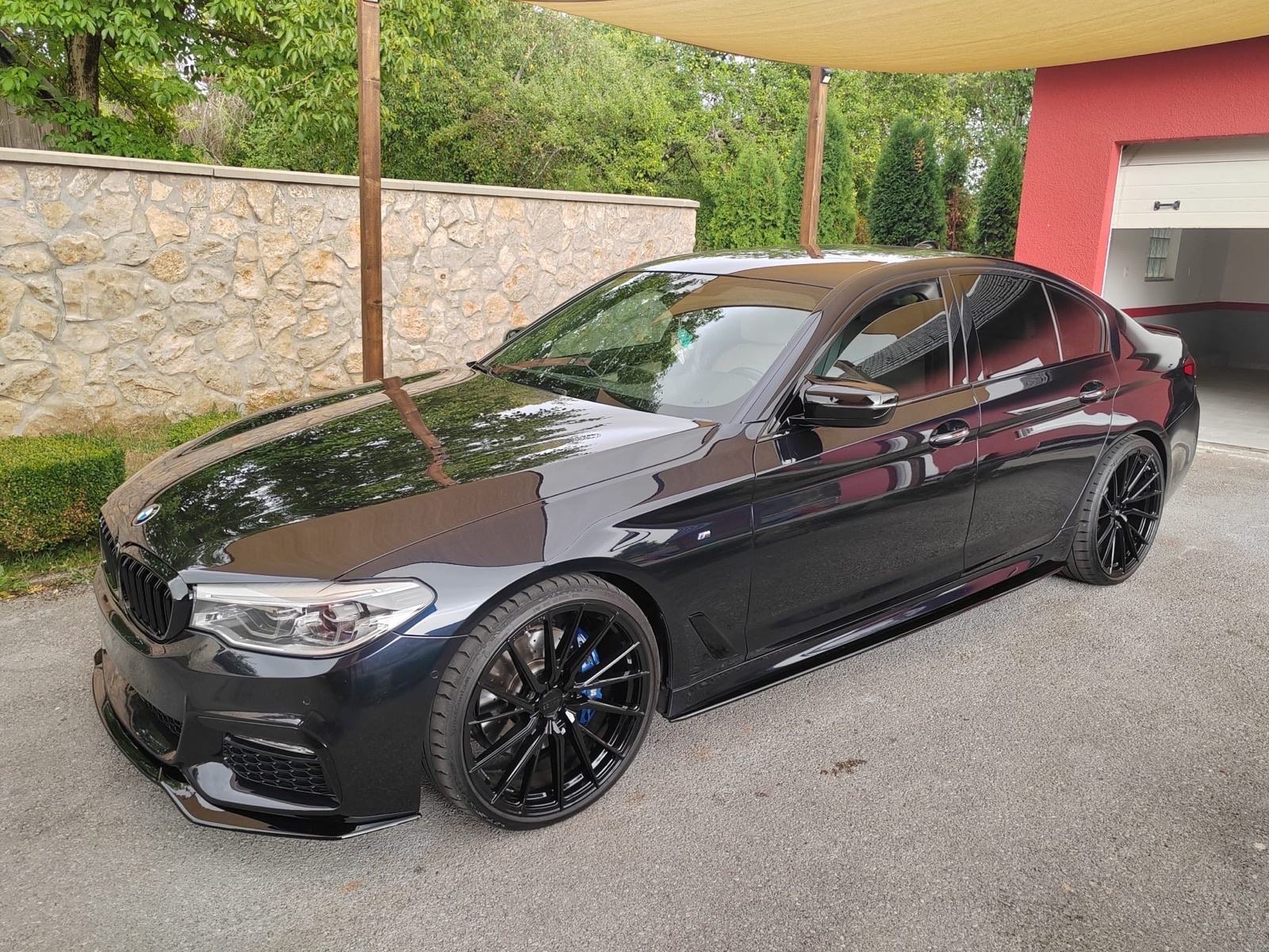 BMW serija 5 530d xDrive automatik, fotografija 12