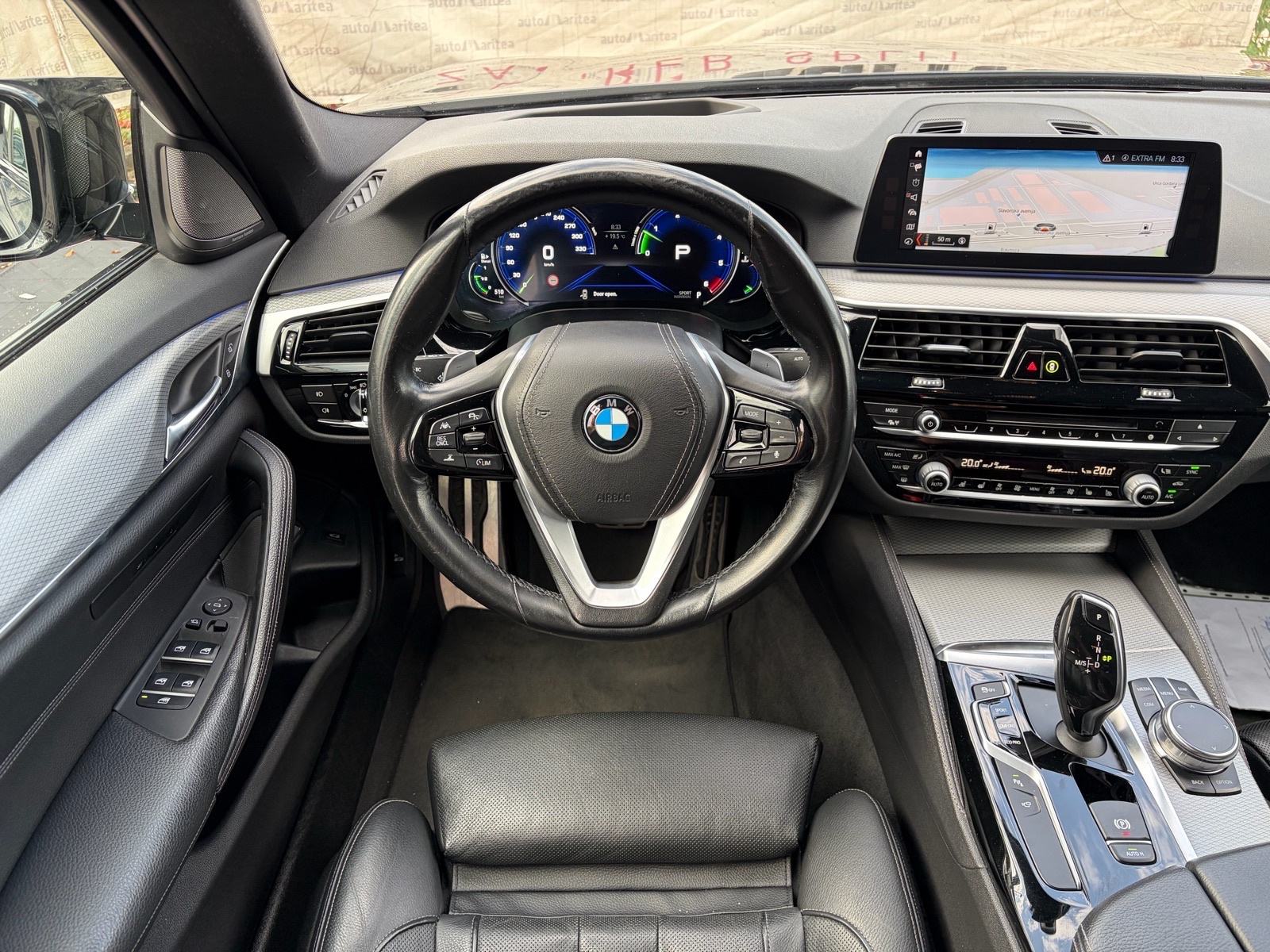 BMW serija 5 530d xDrive M-Paket•Digitalni sat•360kam•ACC•19", fotografija 14