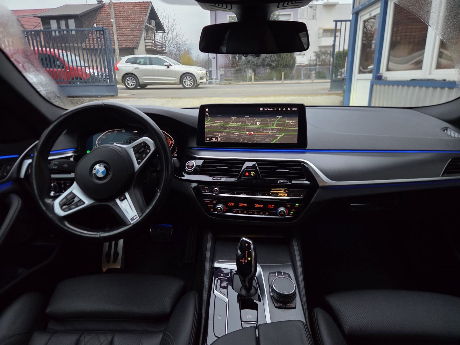BMW serija 5 530d xDrive M Sport Aut. NIJE UVOZ REG.DO 11/26, pogled izvana - slika 5