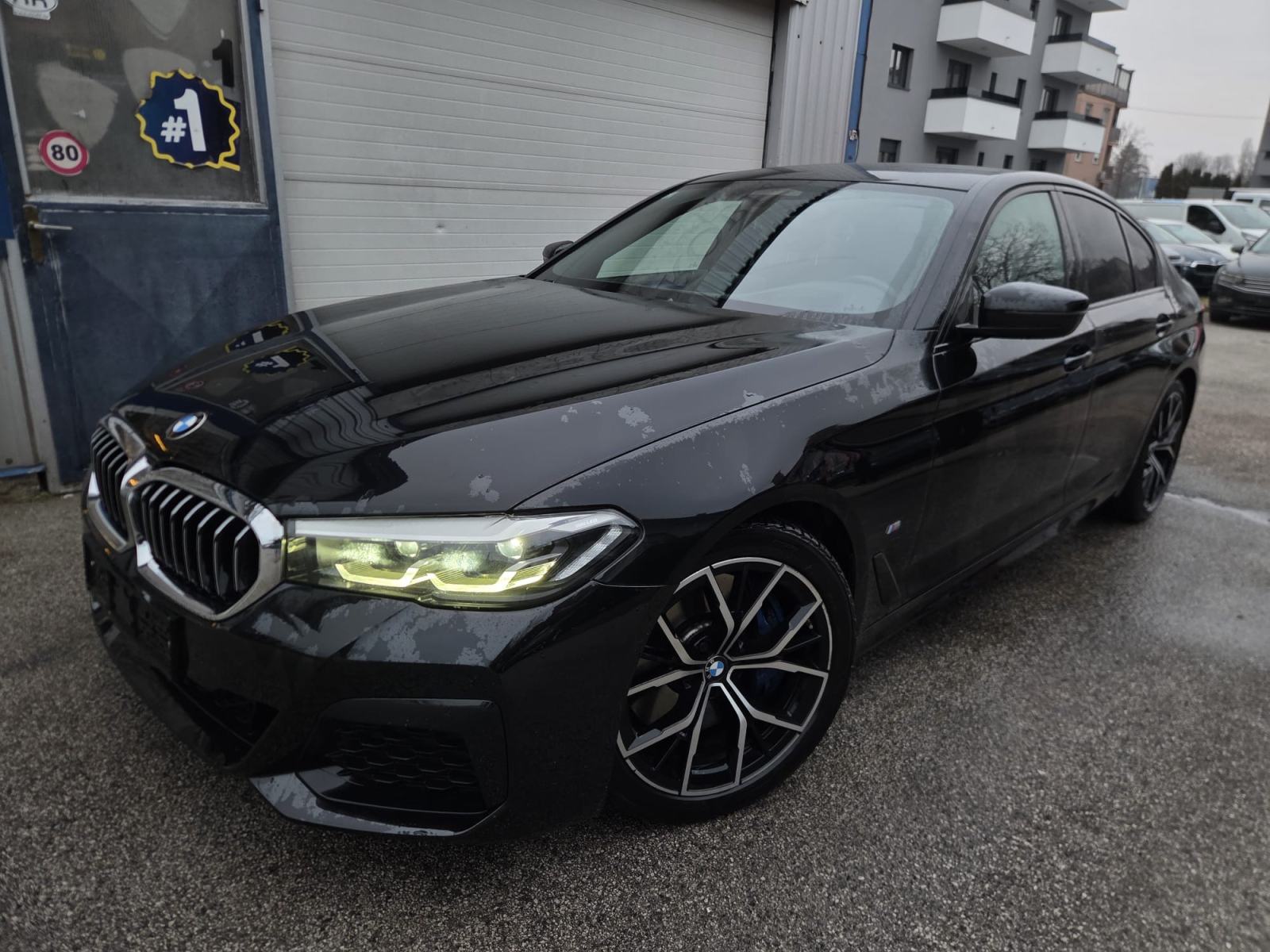 BMW serija 5 530d xDrive M Sport Aut. NIJE UVOZ REG.DO 11/26, pogled izvana - slika 1