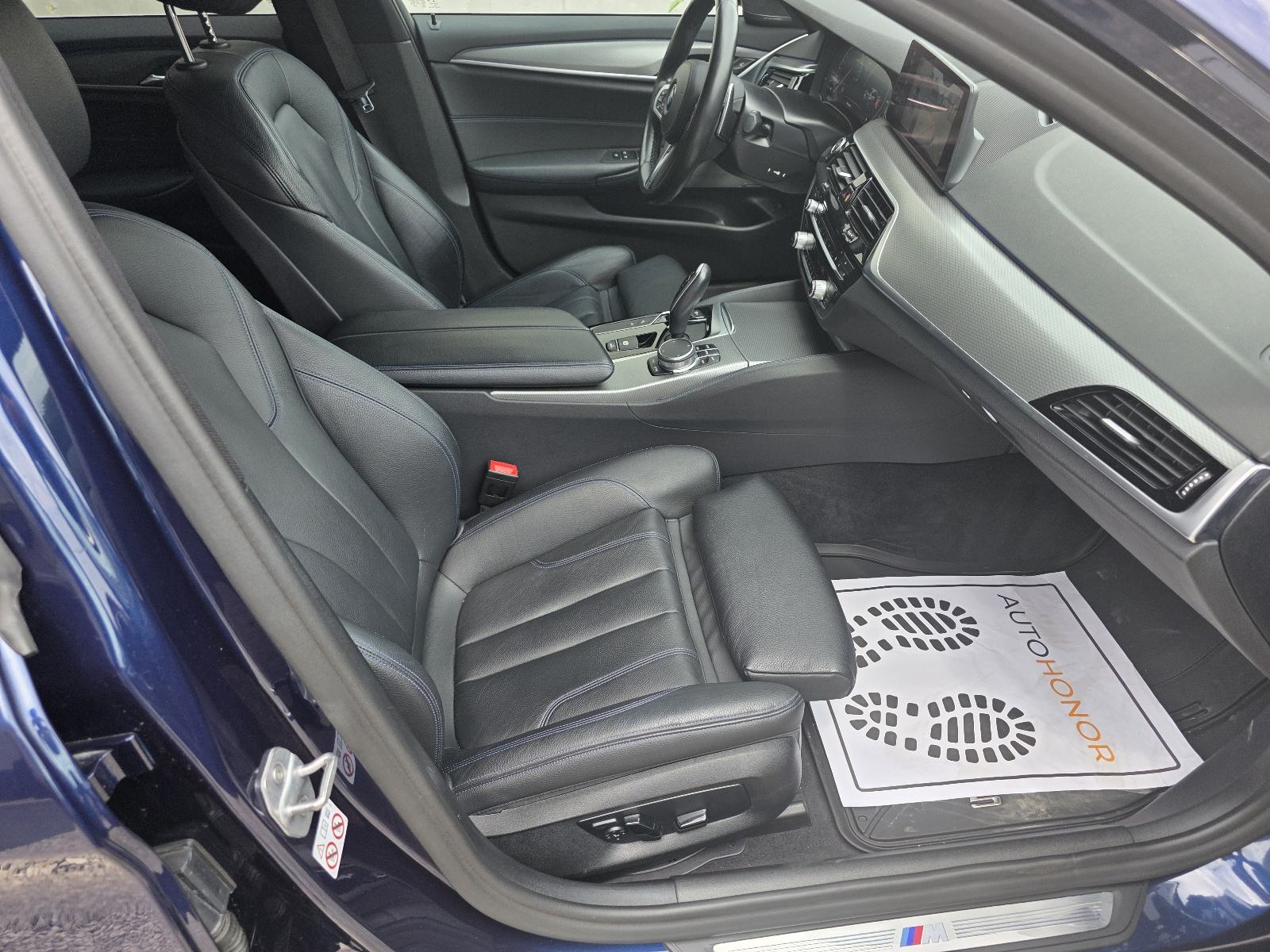 BMW serija 5 530d xDrive M Sport Servisna PDV Reg 12/26 Jamstvo, fotografija 13