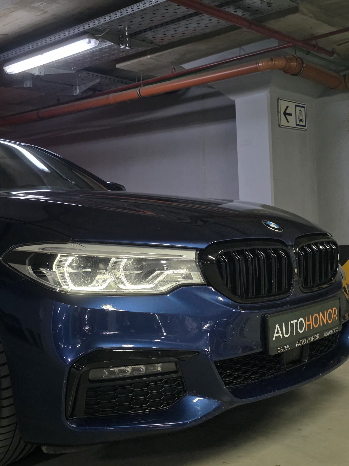 BMW serija 5 530d xDrive M Sport Servisna PDV Reg 12/26 Jamstvo, fotografija 10
