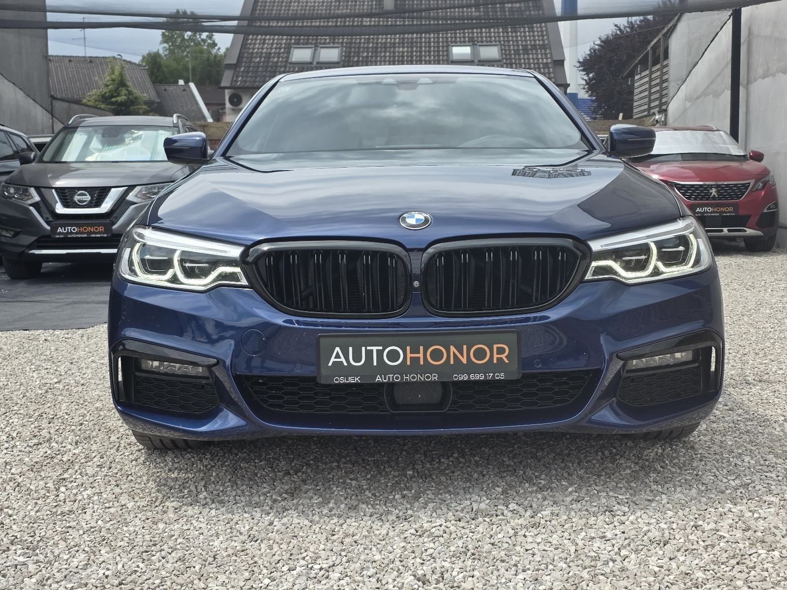 BMW serija 5 530d xDrive M Sport Servisna PDV Reg 12/26 Jamstvo, fotografija 3