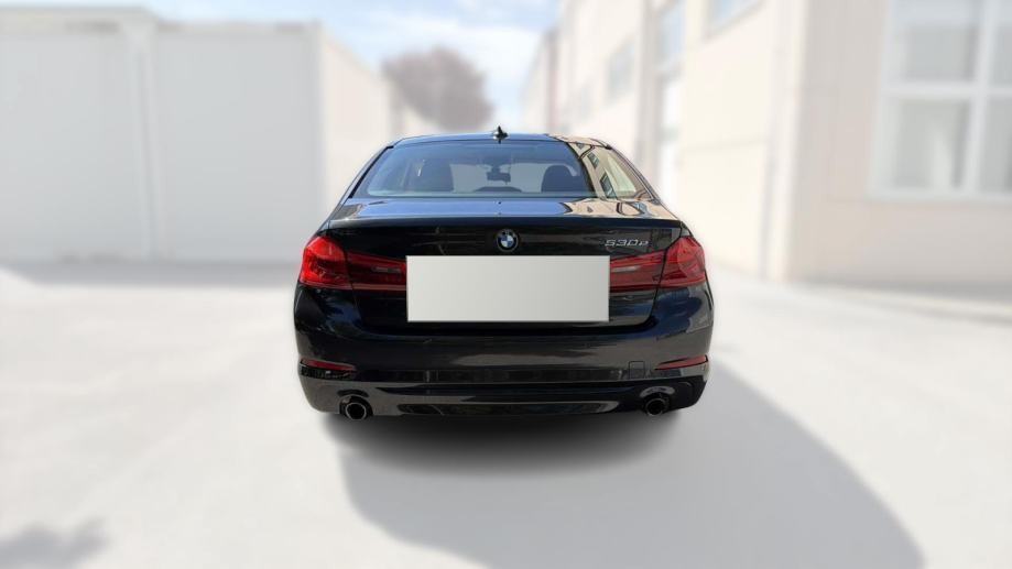 BMW serija 5 530e LEASING BEZ UČEŠĆA I BEZ JAMACA, fotografija 3