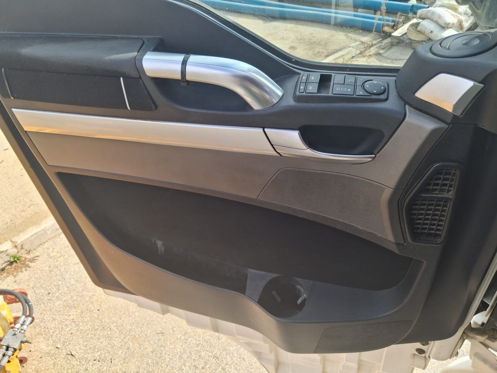 BMW serija 5 530e 292ks, fotografija 9
