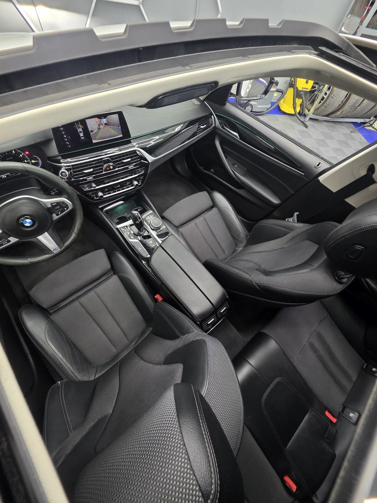 BMW serija 5 530i, fotografija 5