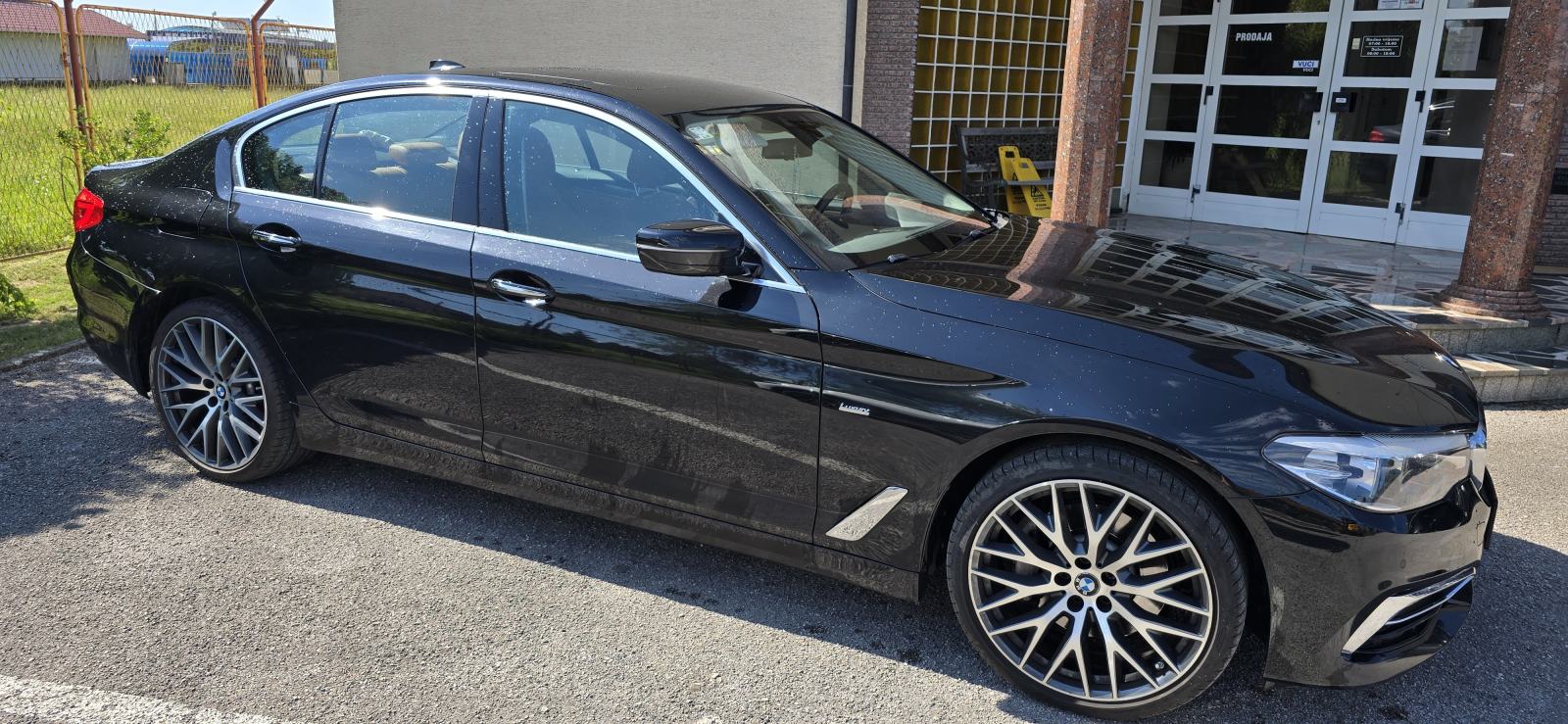 BMW serija 5 530xd Luxury line, fotografija 5