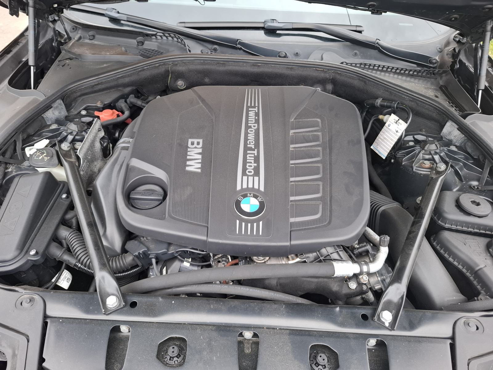 BMW serija 5 530 Xdrive, bez ulaganja, fotografija 11