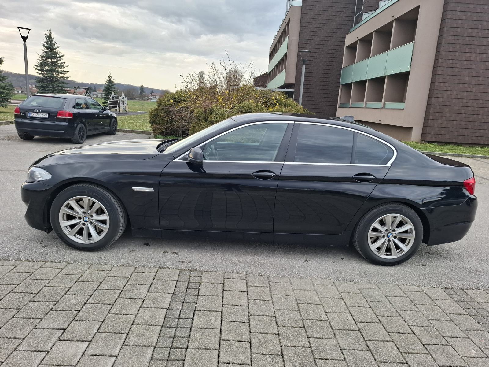 BMW serija 5 530 Xdrive, bez ulaganja, fotografija 13