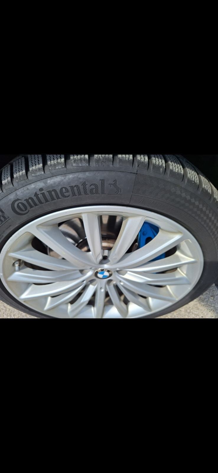 BMW serija 5 540d Xdrive individual, full oprema, kao nov., fotografija 9