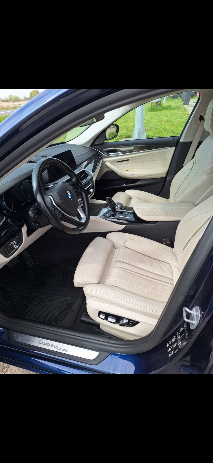 BMW serija 5 540d Xdrive individual, full oprema, kao nov., fotografija 10