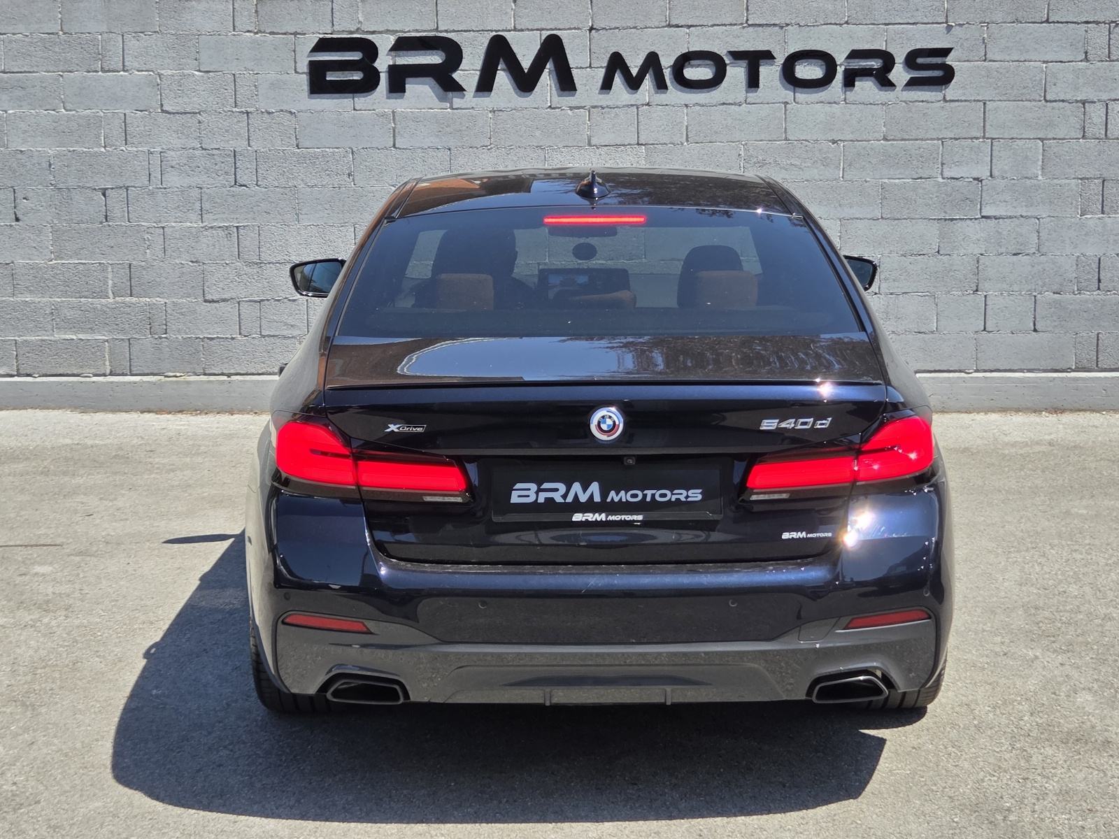 BMW serija 5 M540d Xdrive Msport paket II --2023.g.--28.700km--Novo, pogled izvana - slika 2