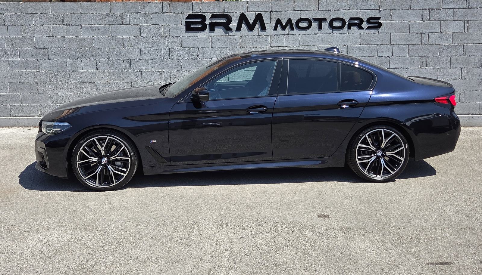 BMW serija 5 M540d Xdrive Msport paket II --2023.g.--28.700km--Novo, fotografija 7