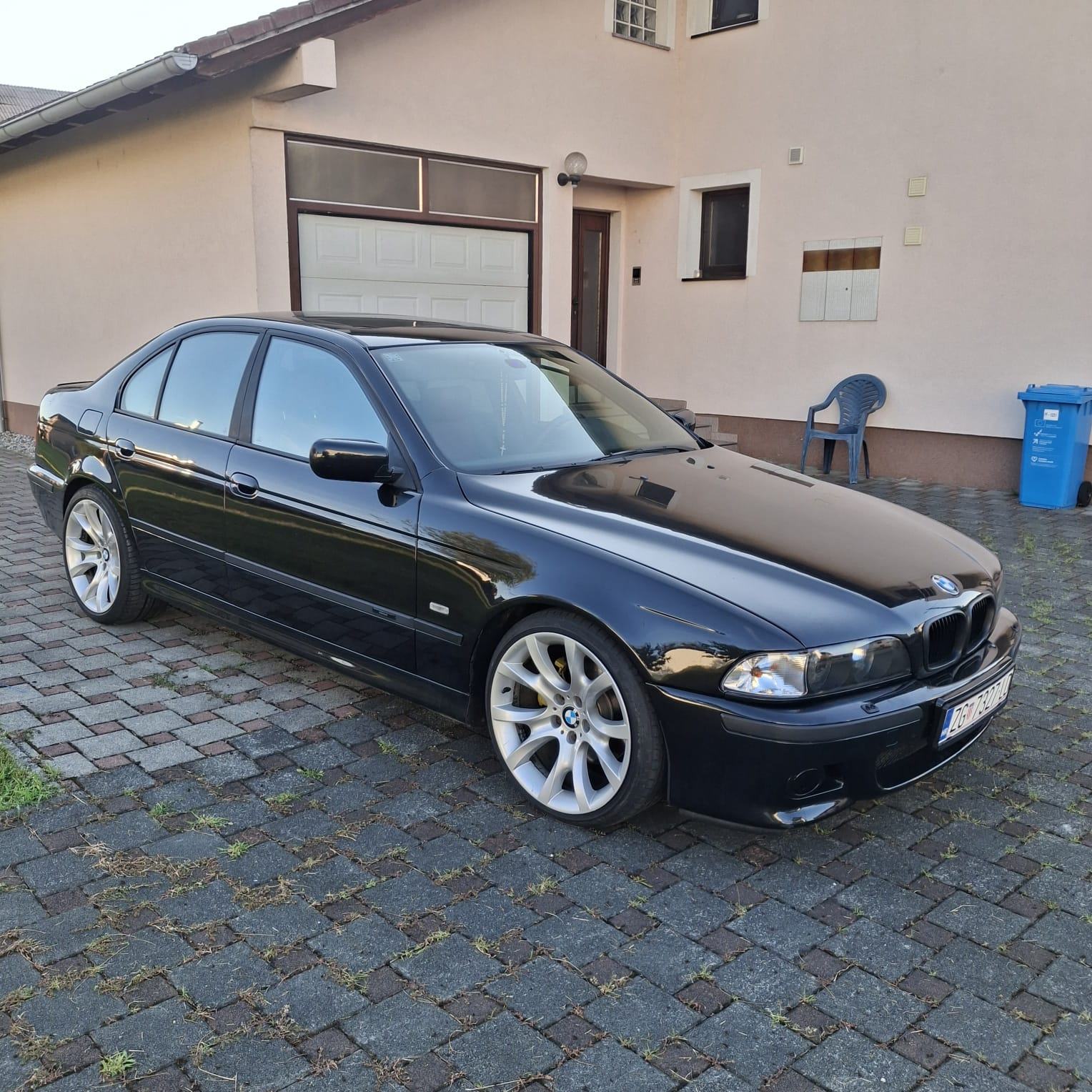 BMW serija 5 540i automatik, fotografija 3