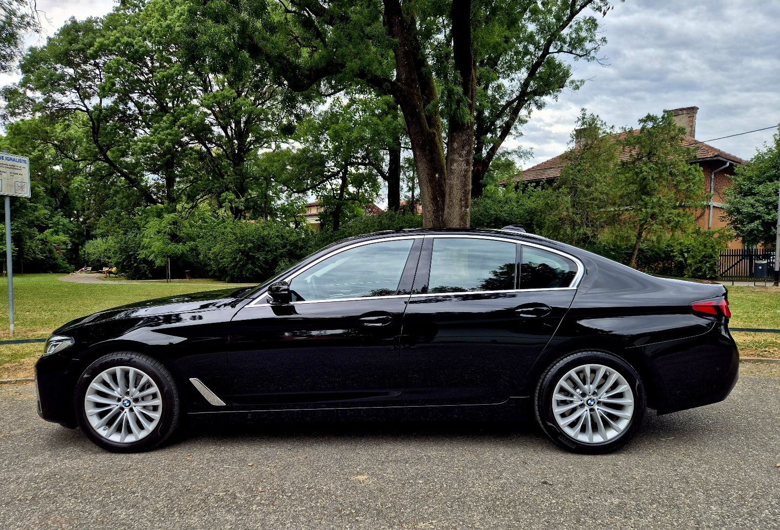 BMW serija 5 540i Xdrive 2023god Luxury 3.0 B58 GARANCIJA 1god, fotografija 3