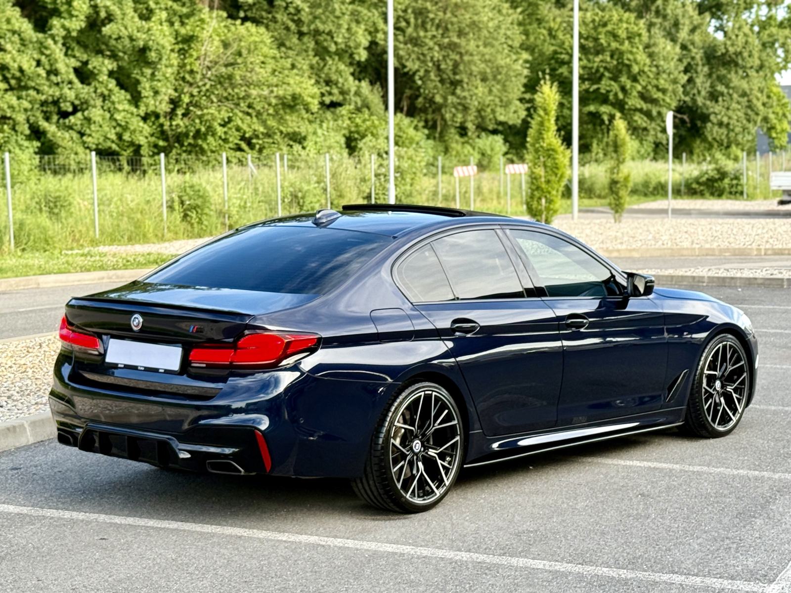 BMW G30 540i X-Drive M5 Look *340 KS* ŠIBER *LED ADAPTIVE*KOŽA*ALU 20, fotografija 2