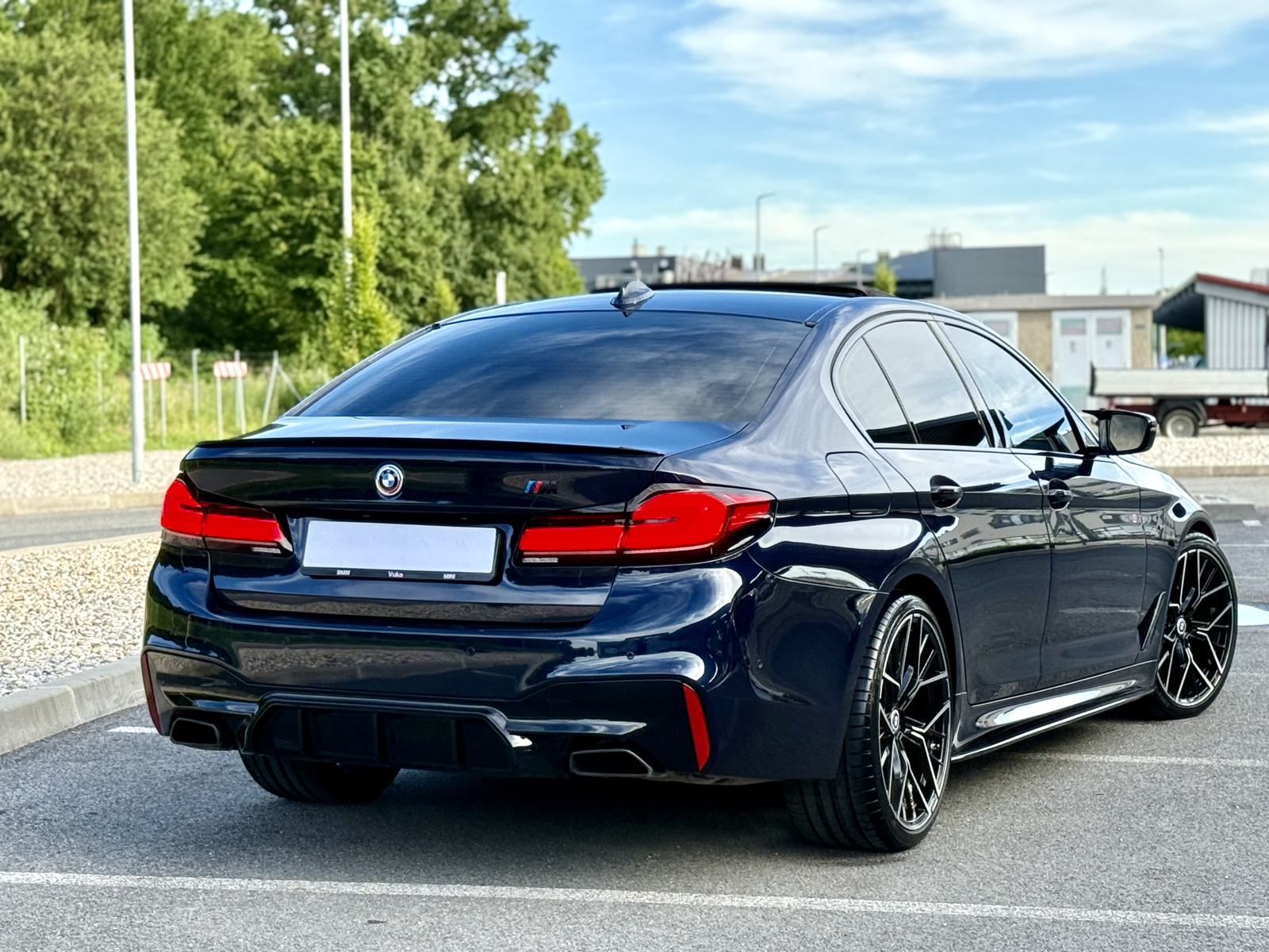 BMW G30 540i X-Drive M5 Look *340 KS* ŠIBER *LED ADAPTIVE*KOŽA*ALU 20, fotografija 14