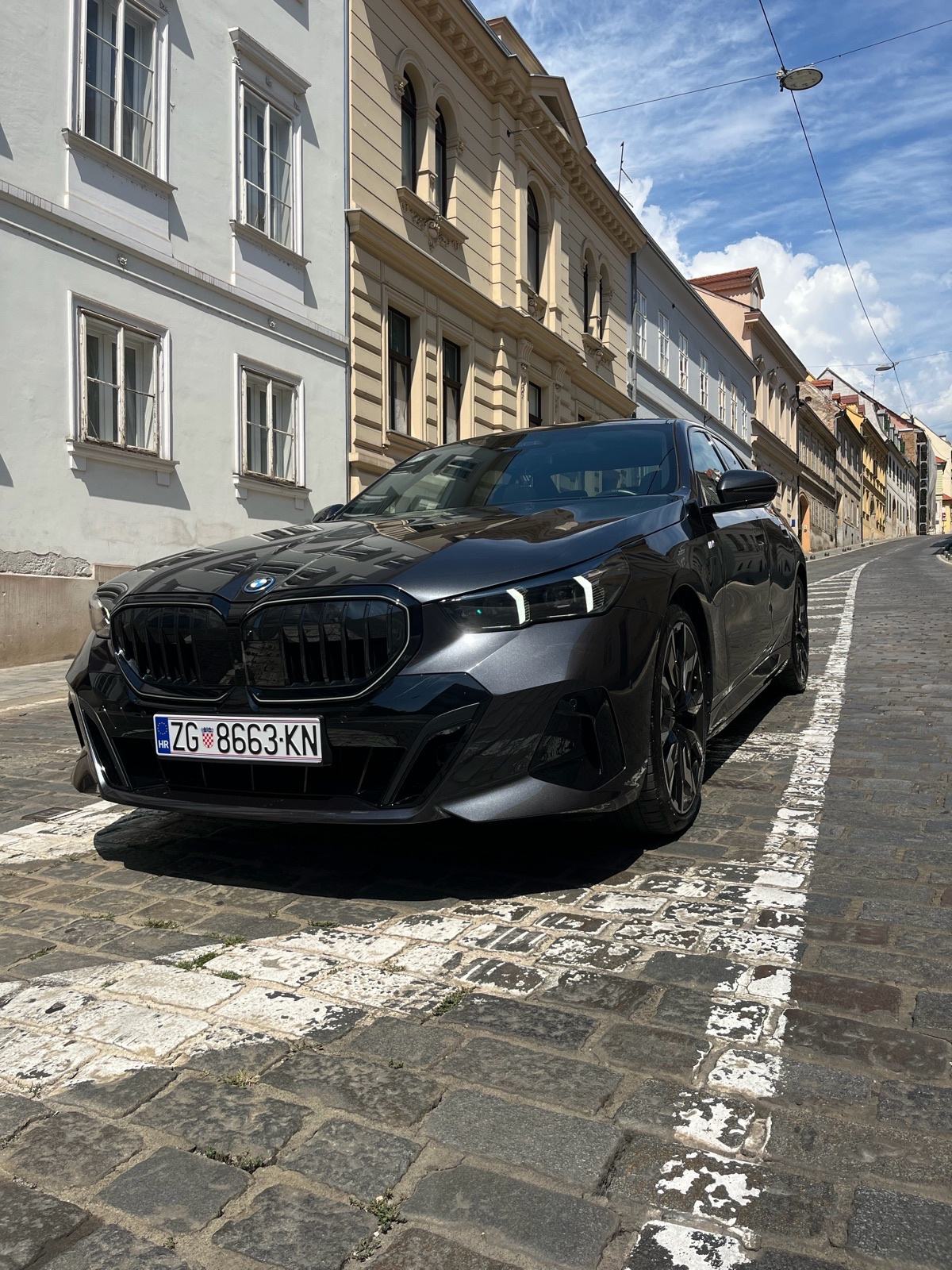 BMW serija 5 550e Xdrive M sport Pro, fotografija 11