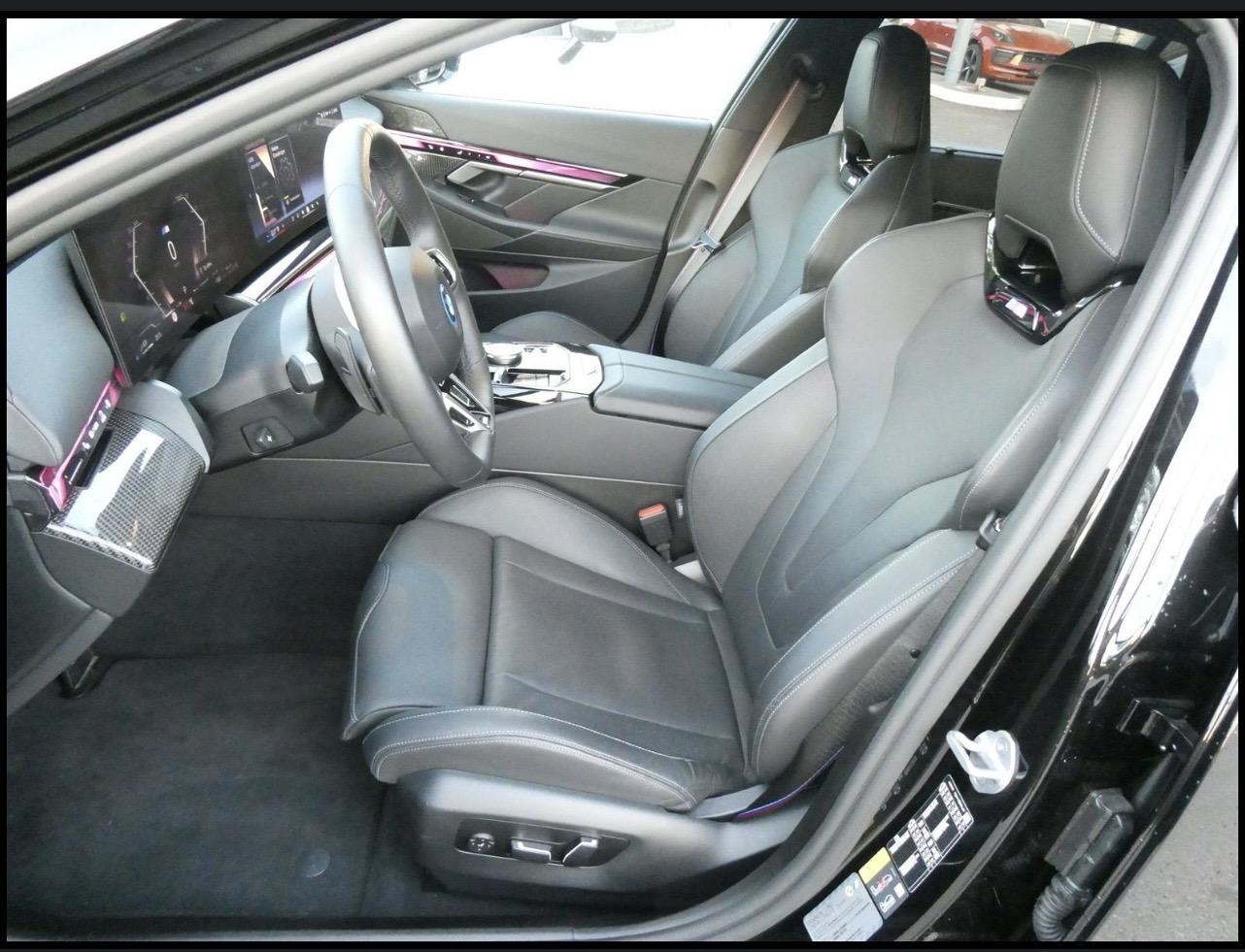 BMW serija 5 550e Xdrive Touring automatik M paket pro Full oprema, fotografija 11