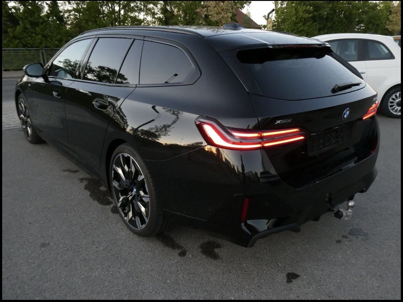 BMW serija 5 550e Xdrive Touring automatik M paket pro Full oprema, fotografija 3