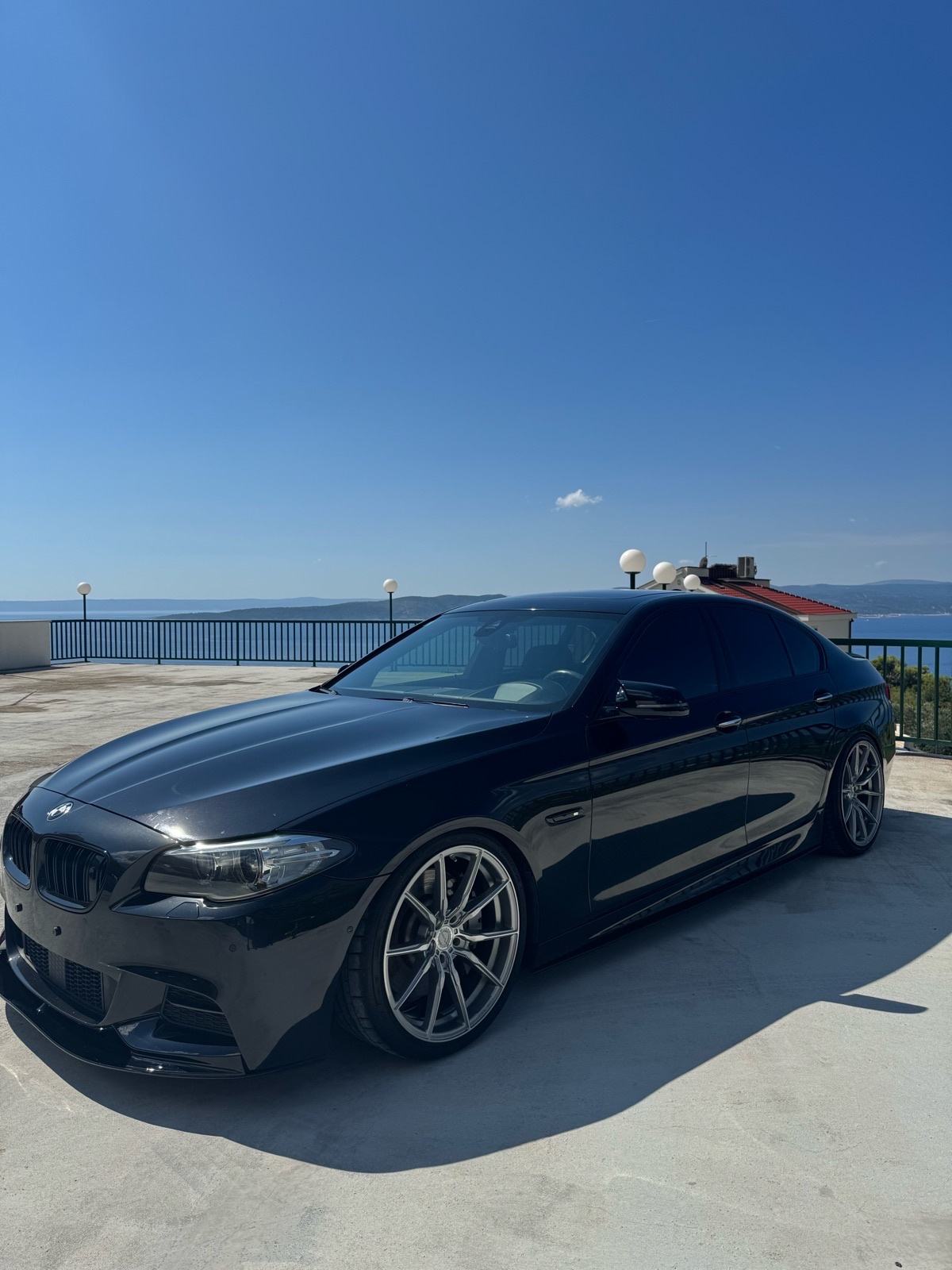 BMW serija 5 550i automatik, fotografija 5