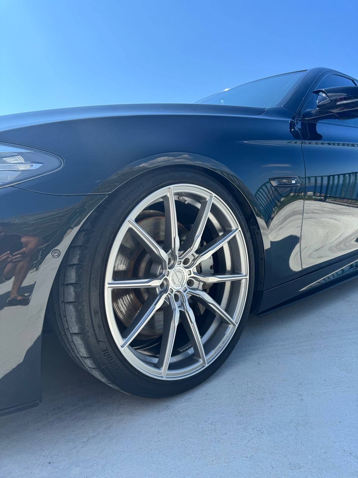 BMW serija 5 550i automatik, fotografija 11