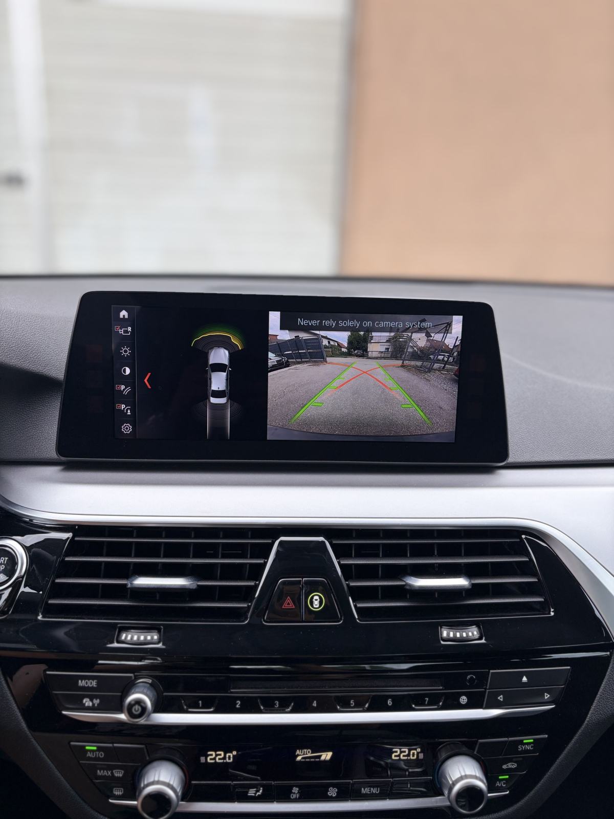 BMW serija 5 G30 520d automatik, fotografija 19