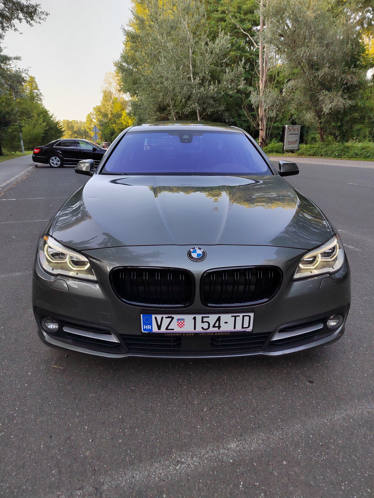 BMW serija 5 LCI 525d 12/26, fotografija 2