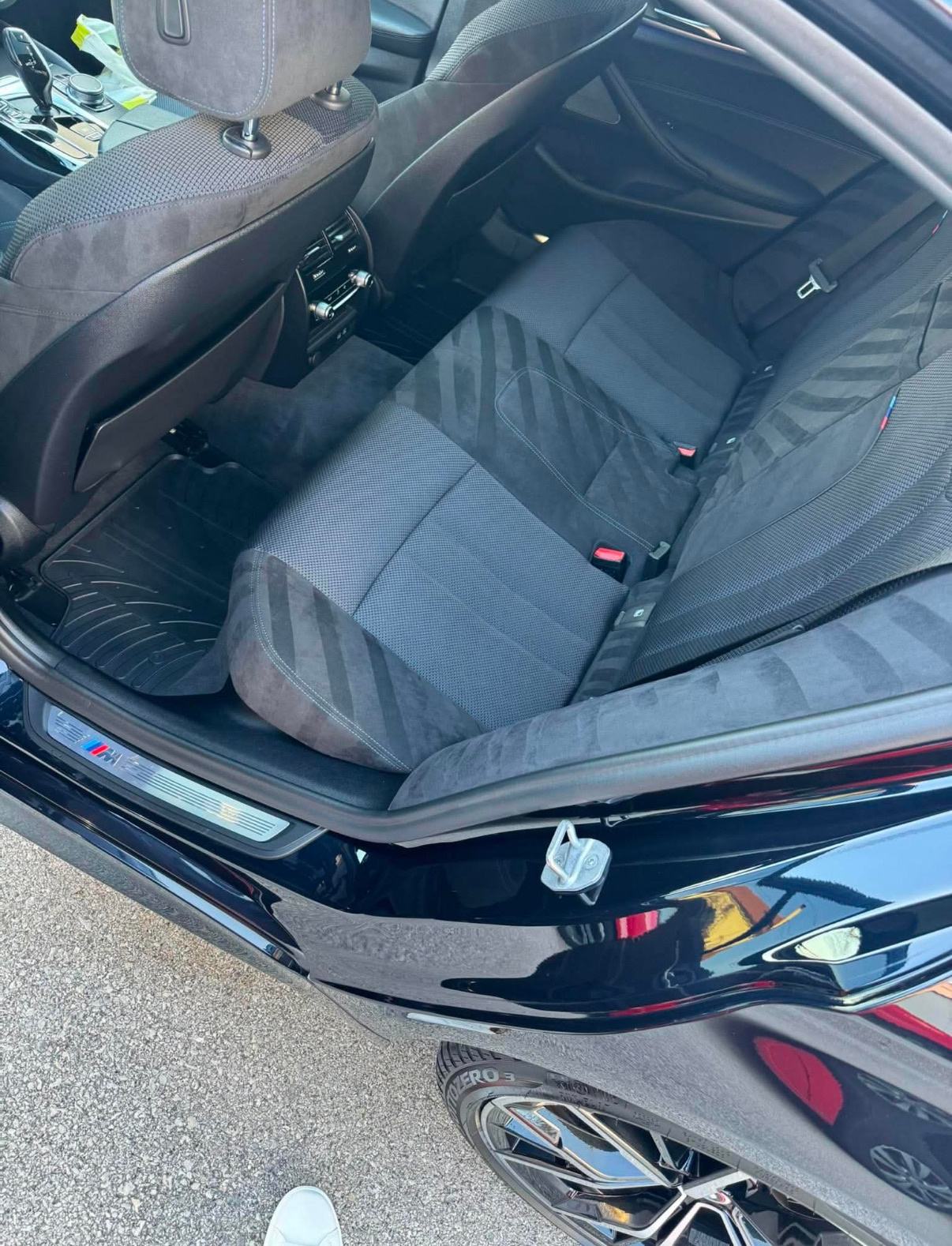BMW serija 5 M-paket Full Full oprema, fotografija 2