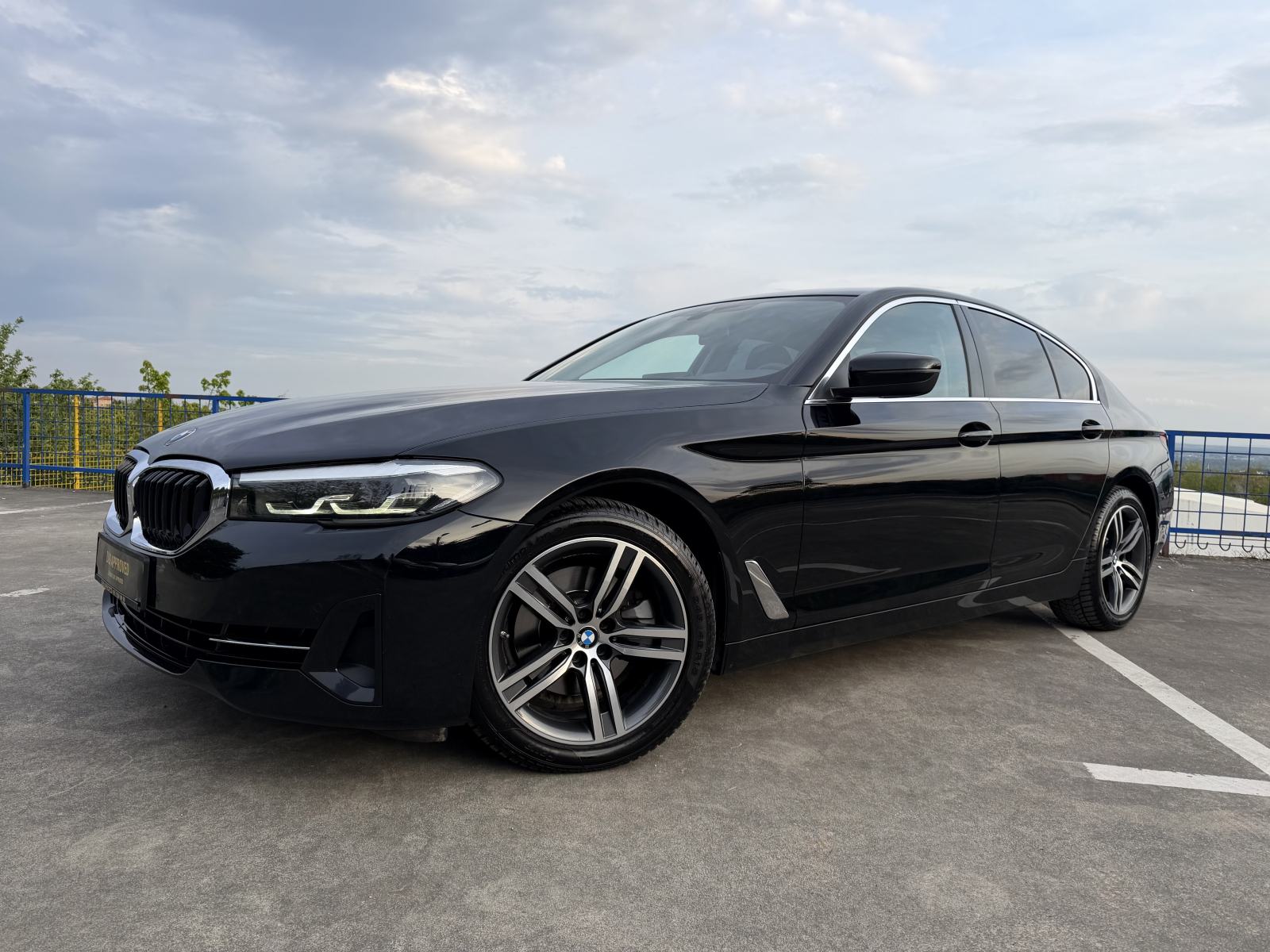 BMW serija 5 SPORT XD(4x4)520d automatik,LEASING BEZ UČEŠČA,, fotografija 8