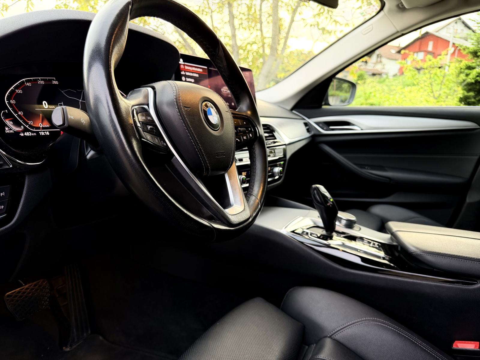 BMW serija 5 SPORT XD(4x4)520d automatik,LEASING BEZ UČEŠČA,, fotografija 15