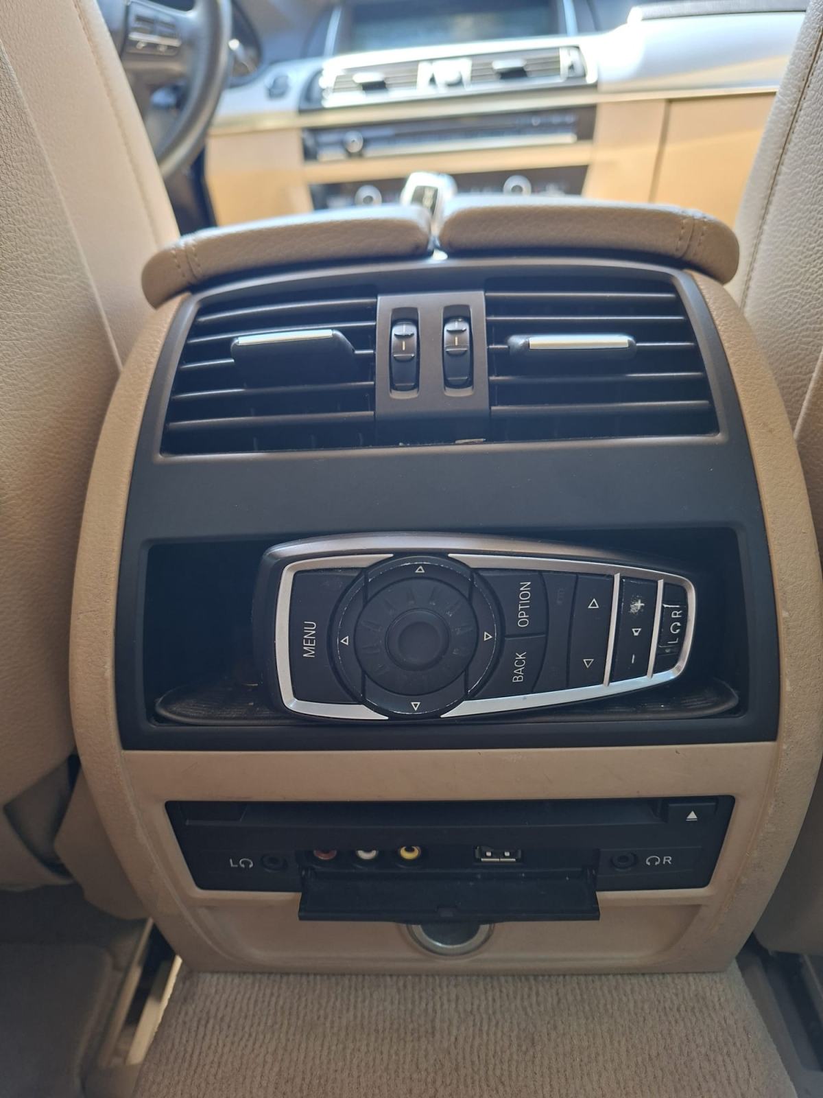 BMW serija 5 Touring 520d automatik+3xTV+koža, fotografija 10