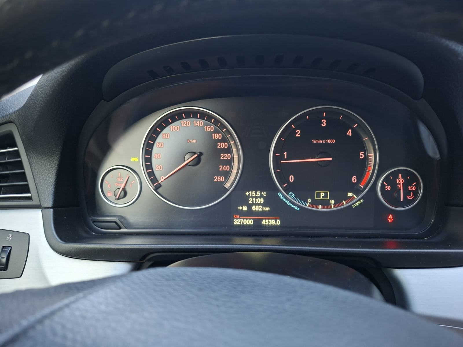 BMW serija 5 Touring 520d automatik+3xTV+koža, fotografija 13