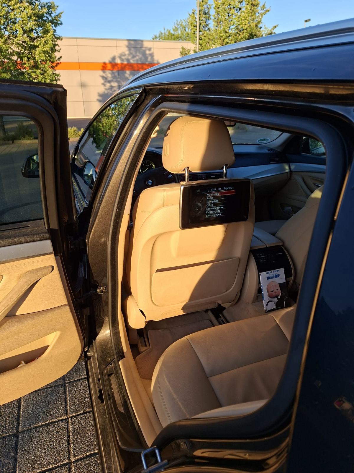 BMW serija 5 Touring 520d automatik+3xTV+koža, fotografija 6