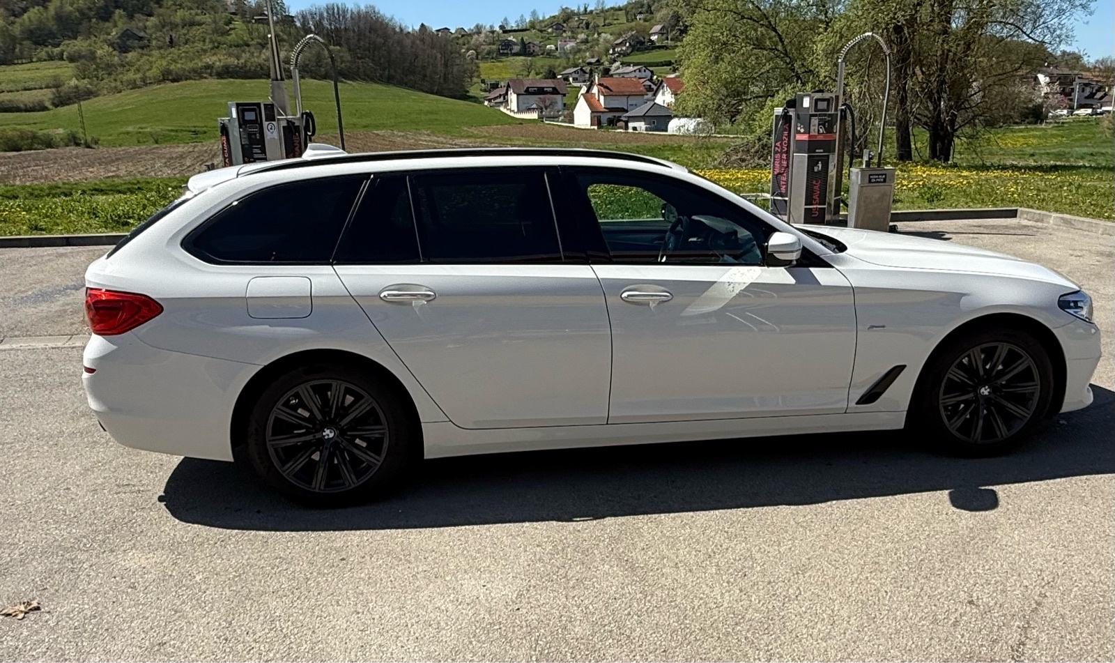 BMW serija 5 Touring 520d automatik, fotografija 6