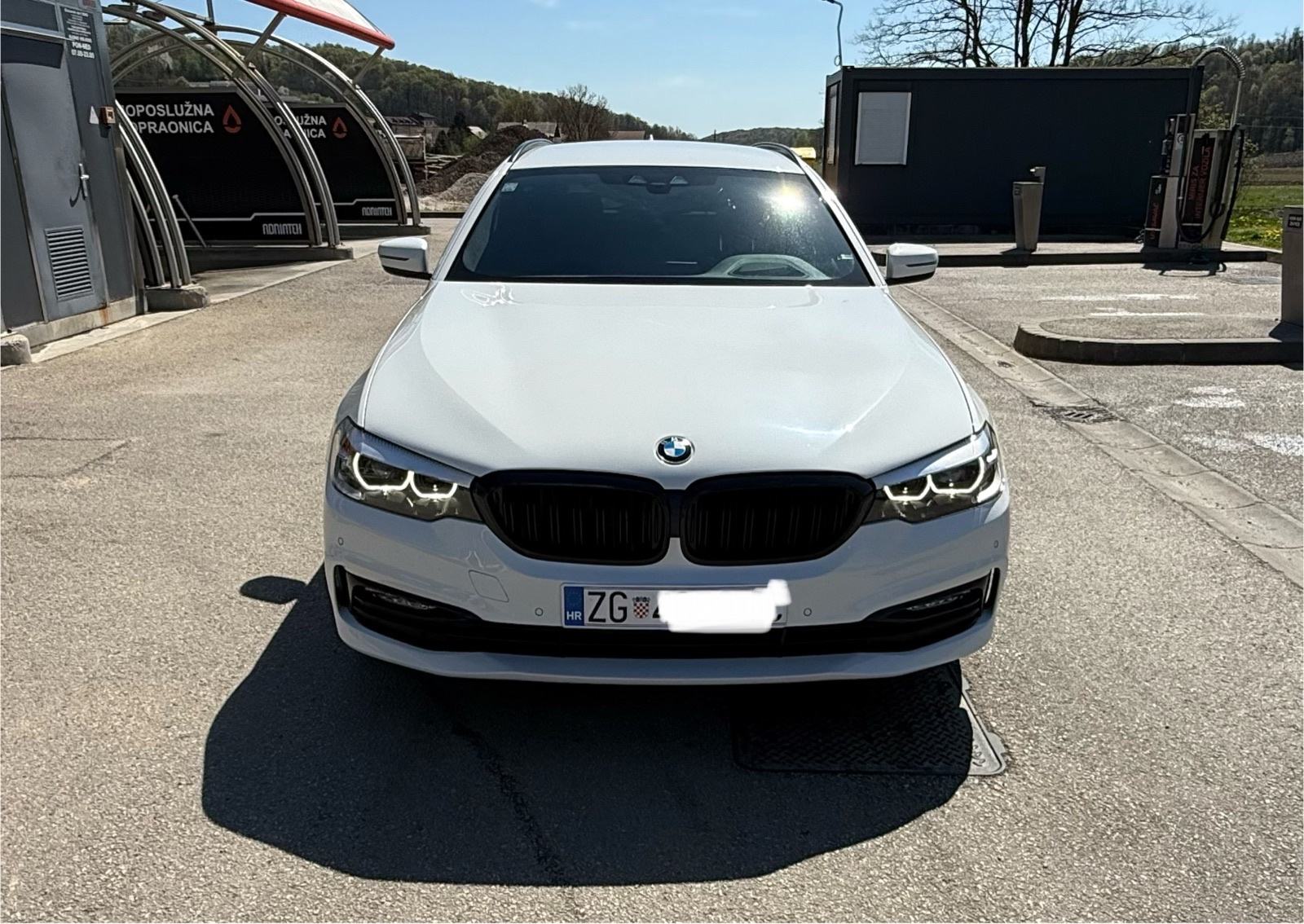 BMW serija 5 Touring 520d automatik, fotografija 8