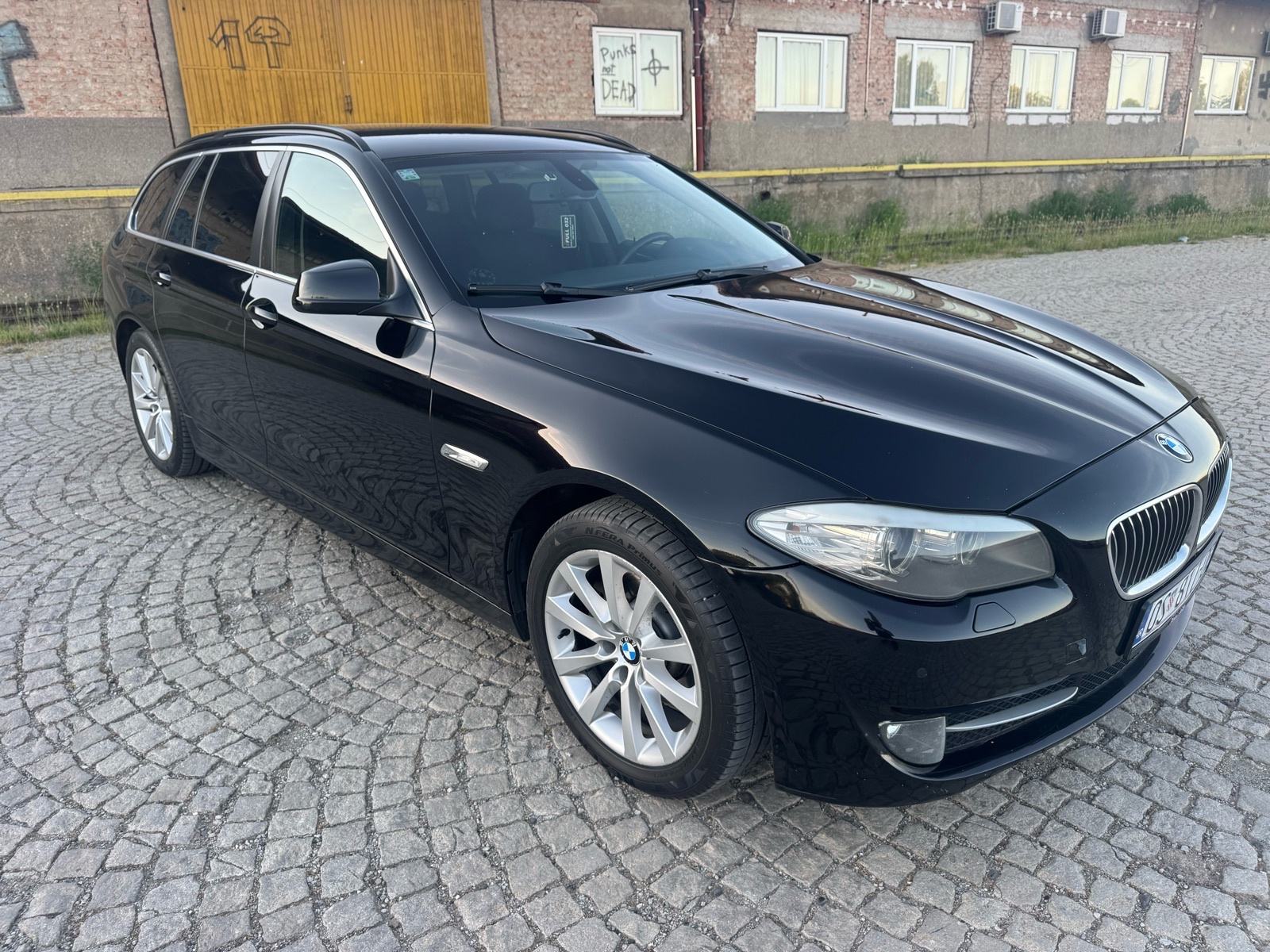 BMW serija 5 Touring 520d automatik, fotografija 7