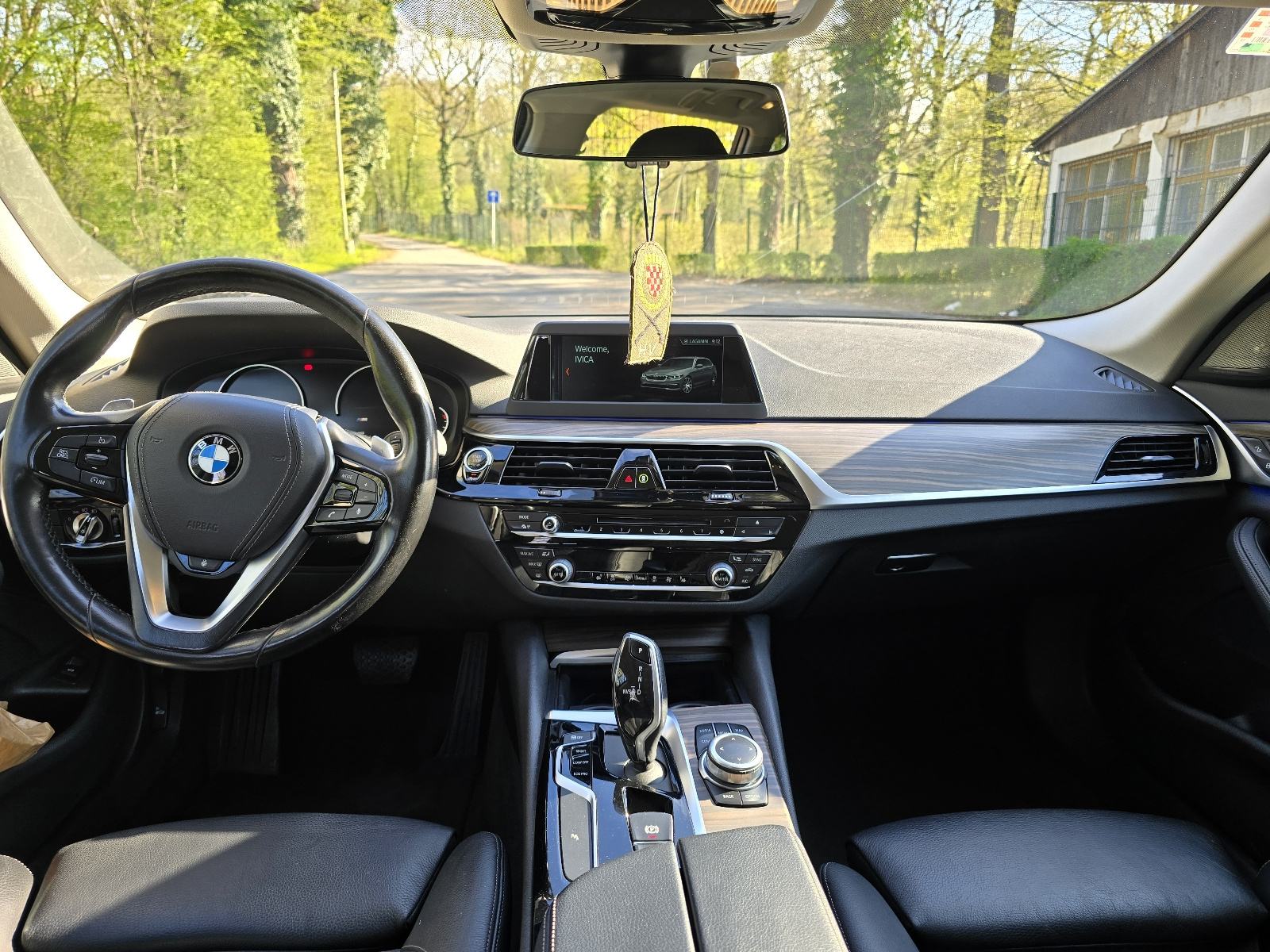 BMW 520d automatik - VELIKI SERVIS - u sustavu PDV-a, fotografija 5