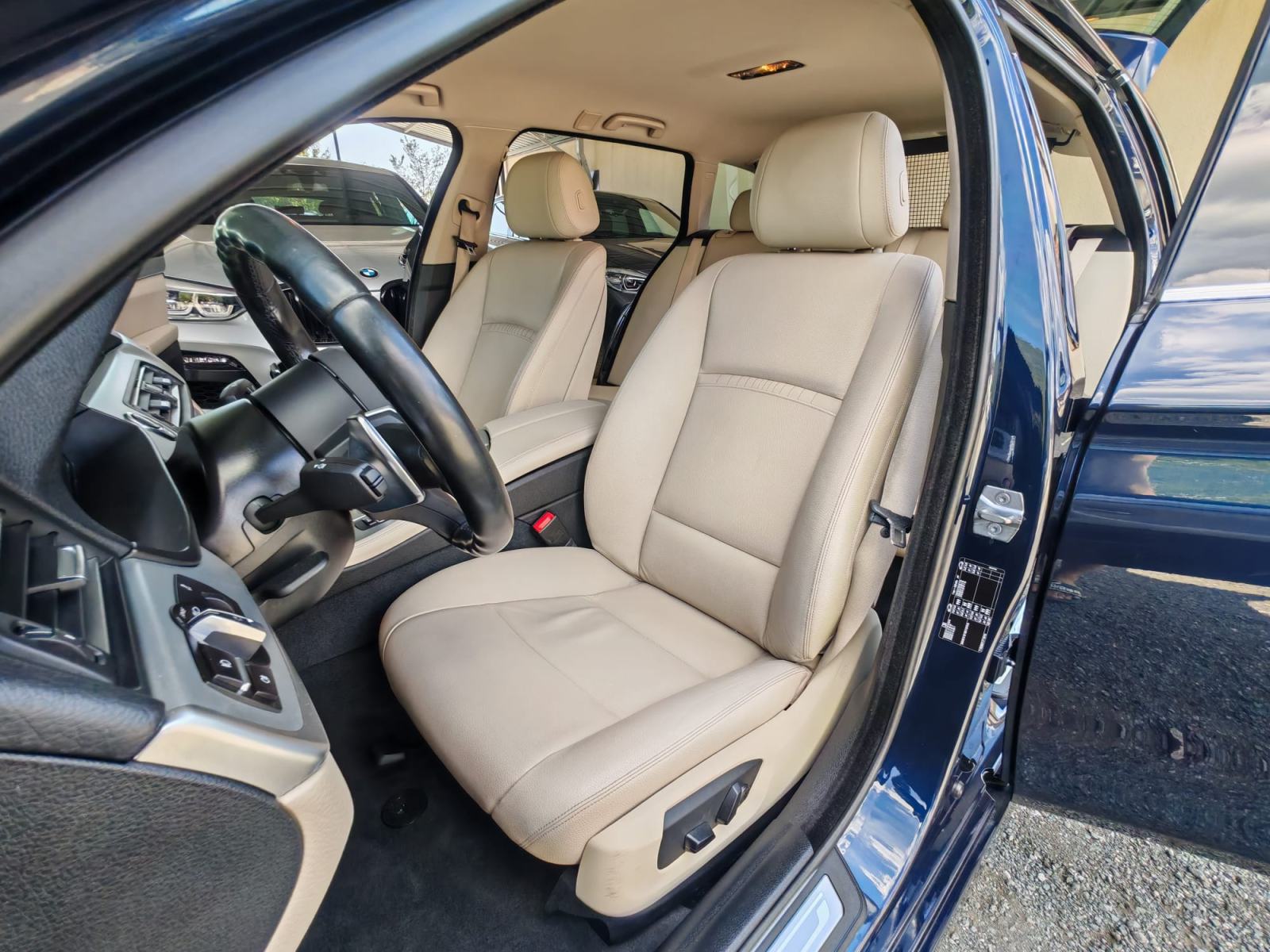 BMW 520d LUXURY AUTOMATIK 190 ks kamera M volan u PDV-u TOP STANJE ❗❗, fotografija 15