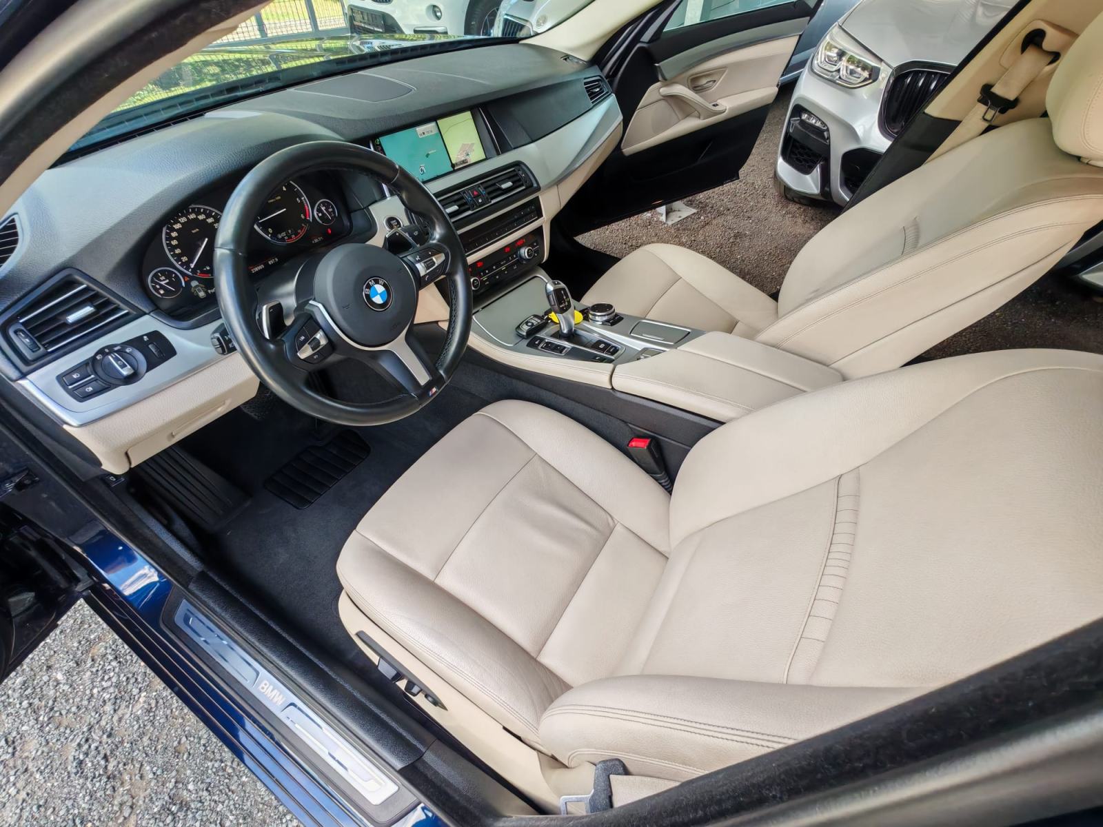 BMW 520d LUXURY AUTOMATIK 190 ks kamera M volan u PDV-u TOP STANJE ❗❗, fotografija 16