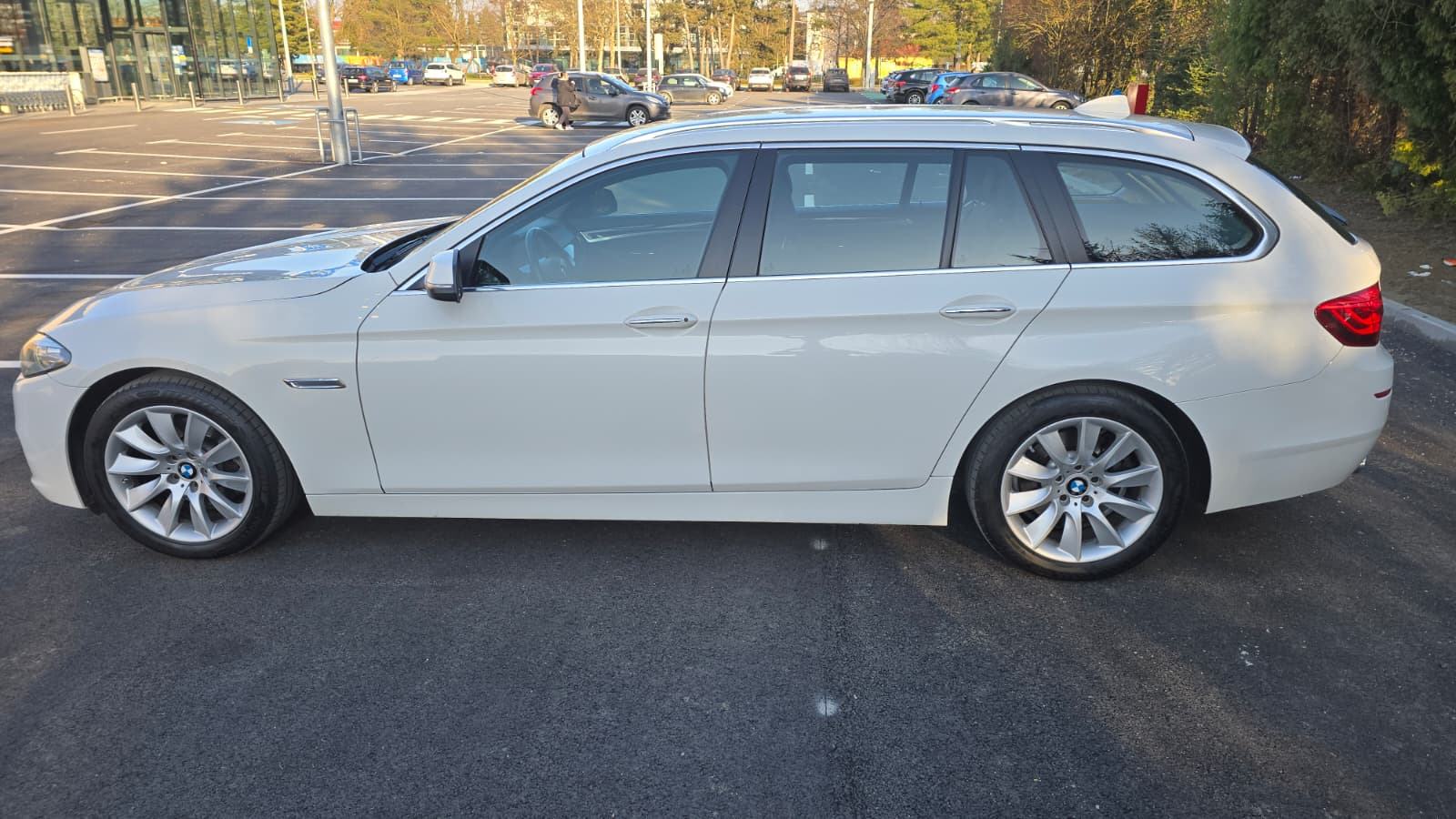 BMW F11 520d,8AT,B47, fotografija 11
