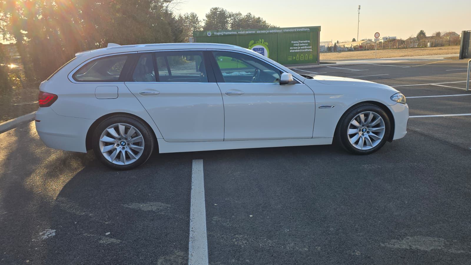 BMW F11 520d,8AT,B47, fotografija 6