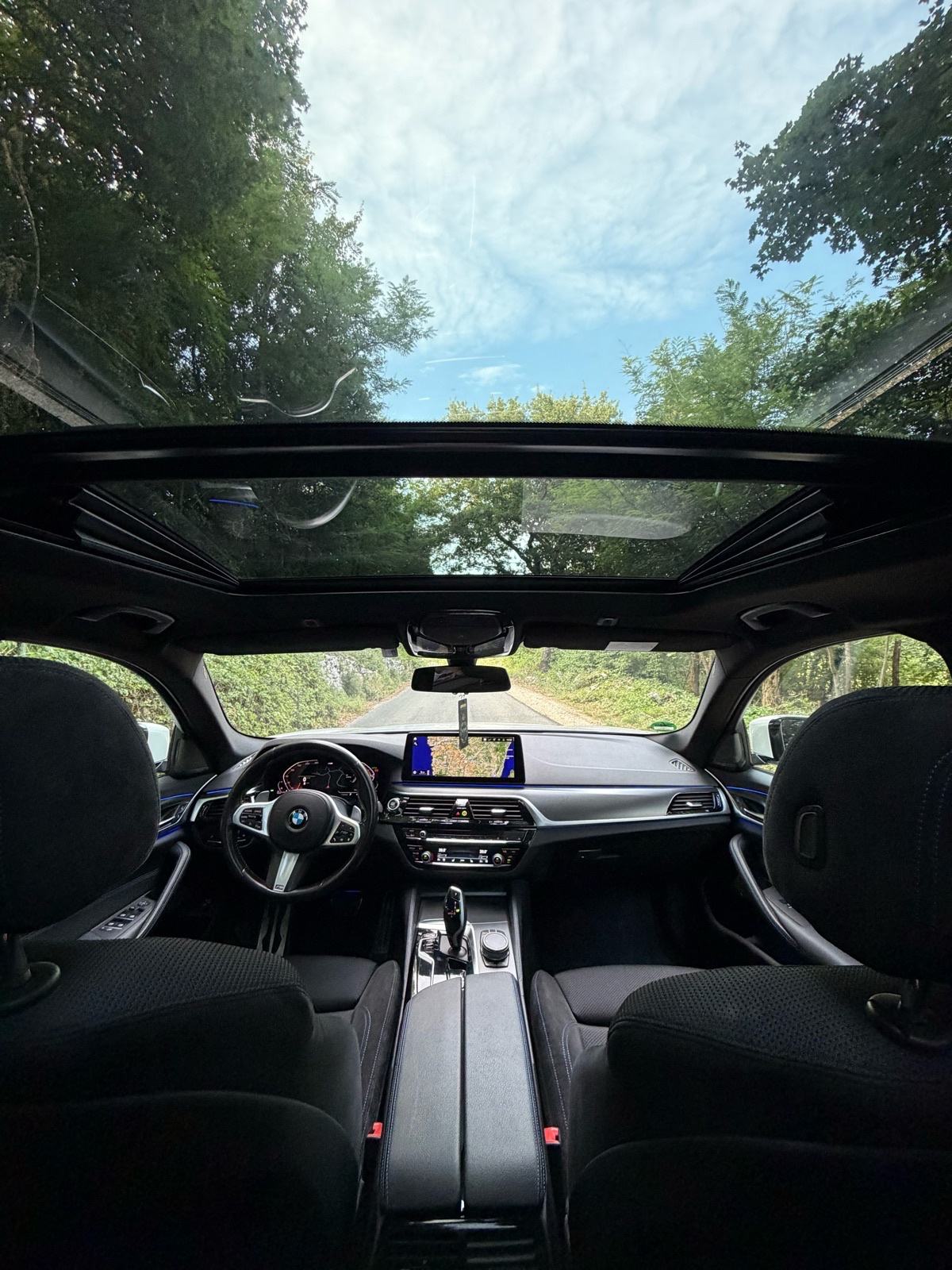 BMW serija 5 Touring 520d automatik, fotografija 9