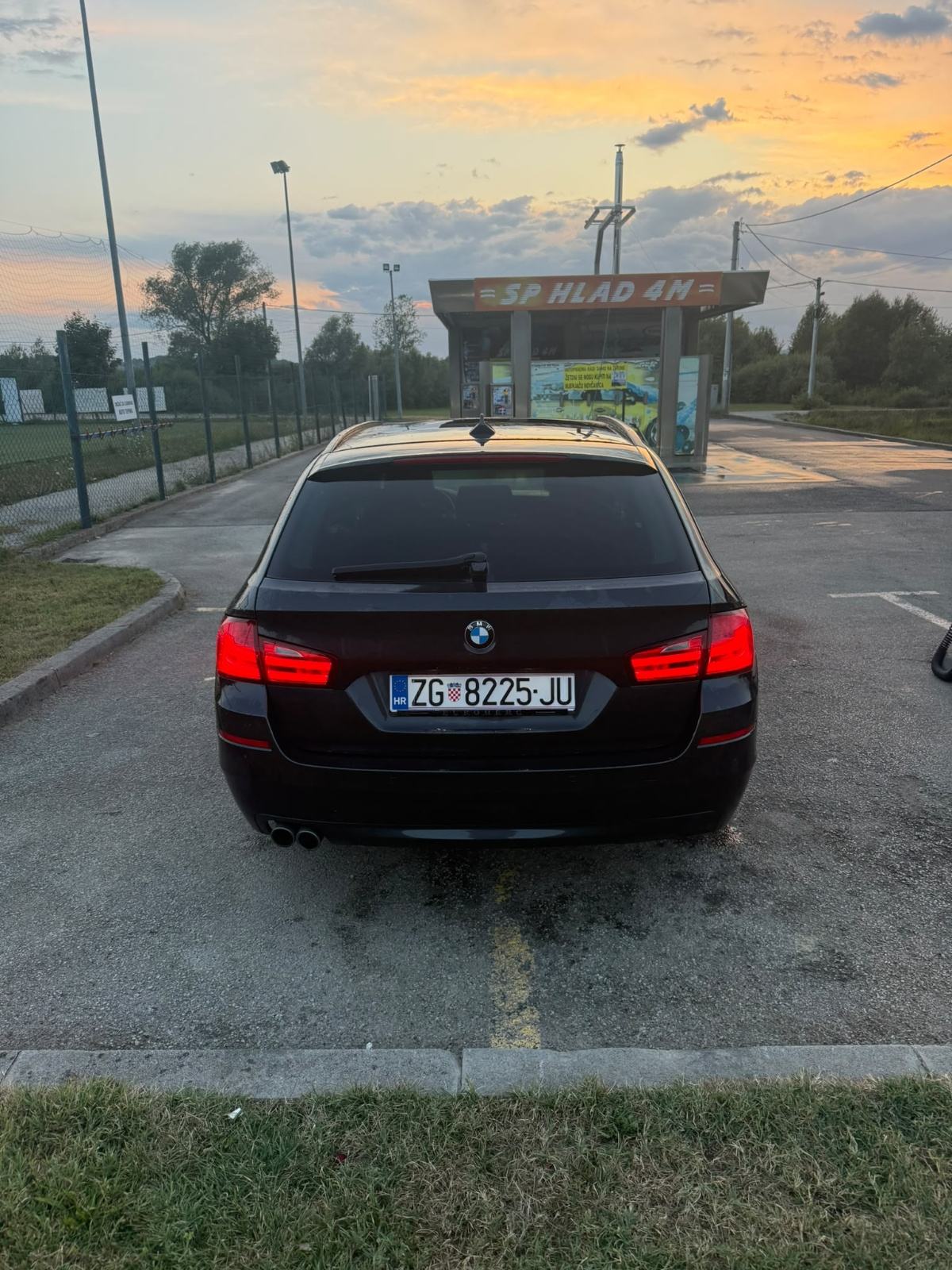 BMW serija 5 Touring 520d automatik, fotografija 5