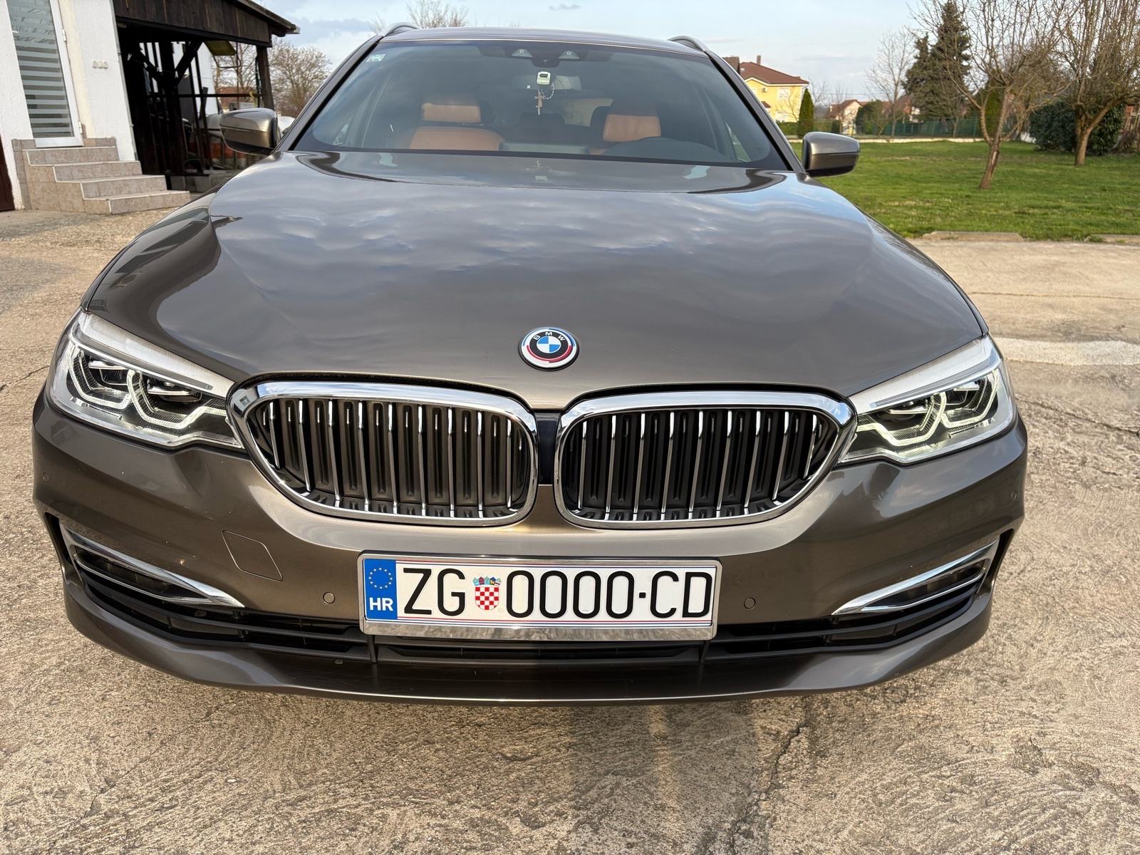 BMW serija 5 Touring 520d automatik, fotografija 11