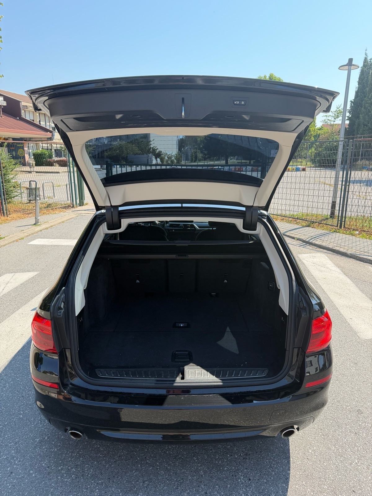 BMW serija 5 Touring 520d automatik, fotografija 3