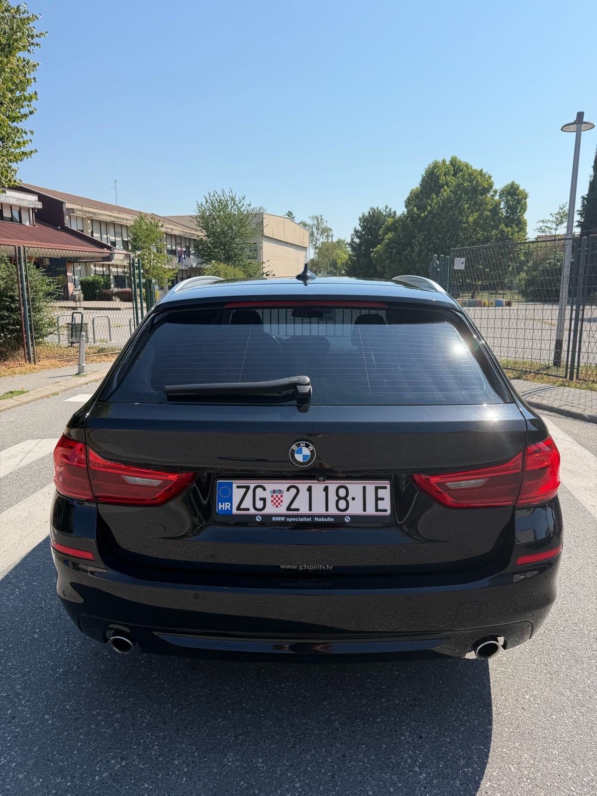 BMW serija 5 Touring 520d automatik, fotografija 8