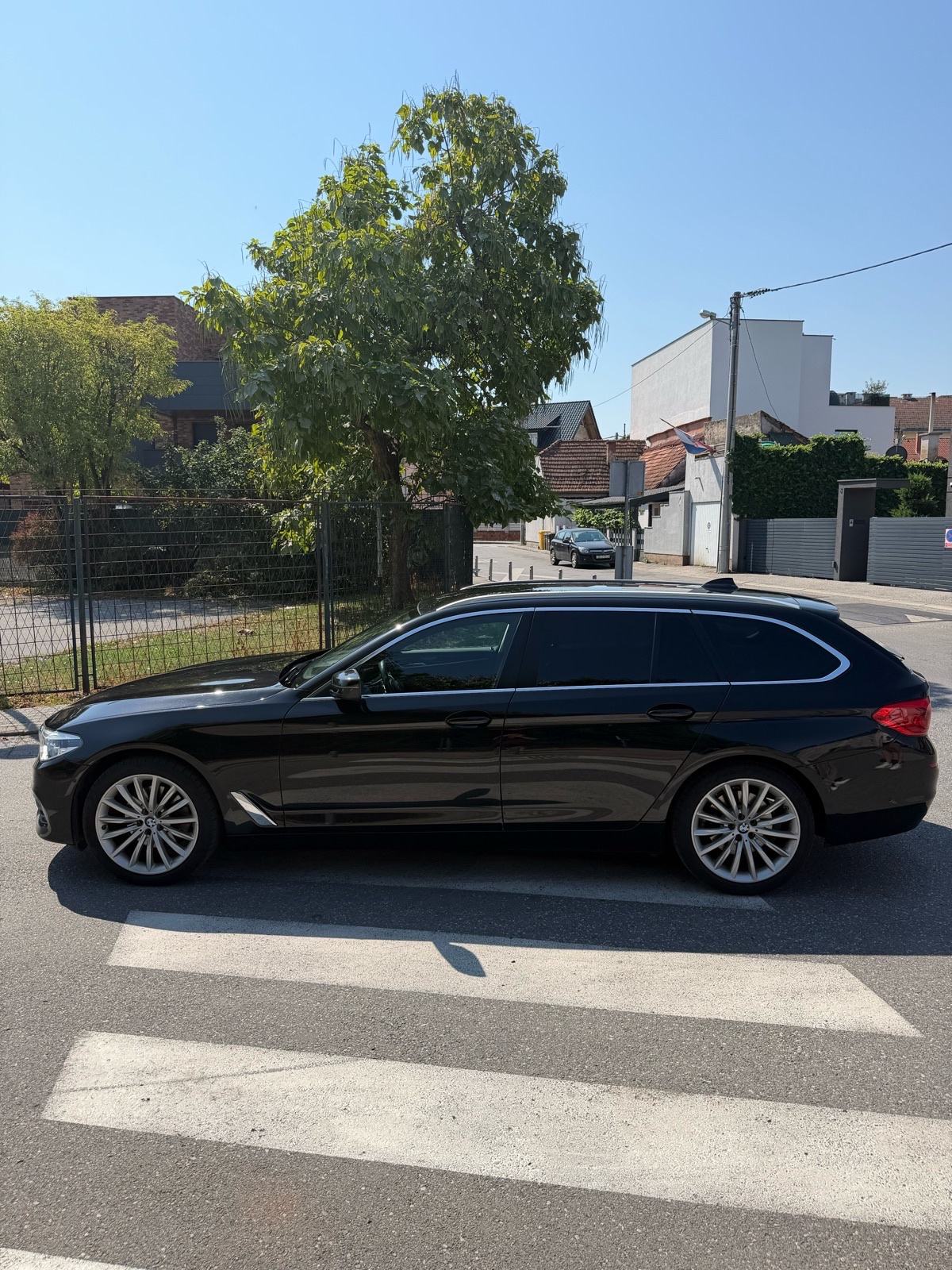 BMW serija 5 Touring 520d automatik, fotografija 9